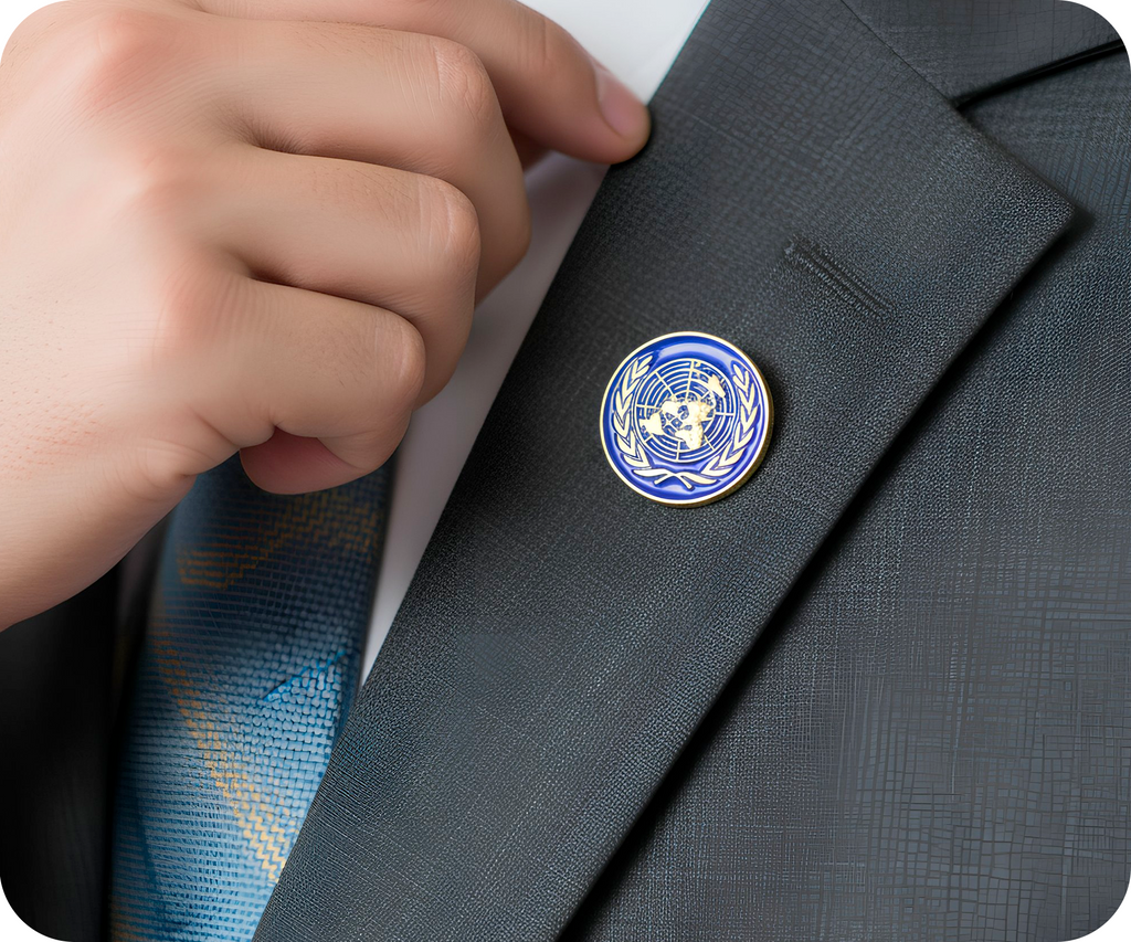 United Nations Button Gold Diplomat Pin Badge