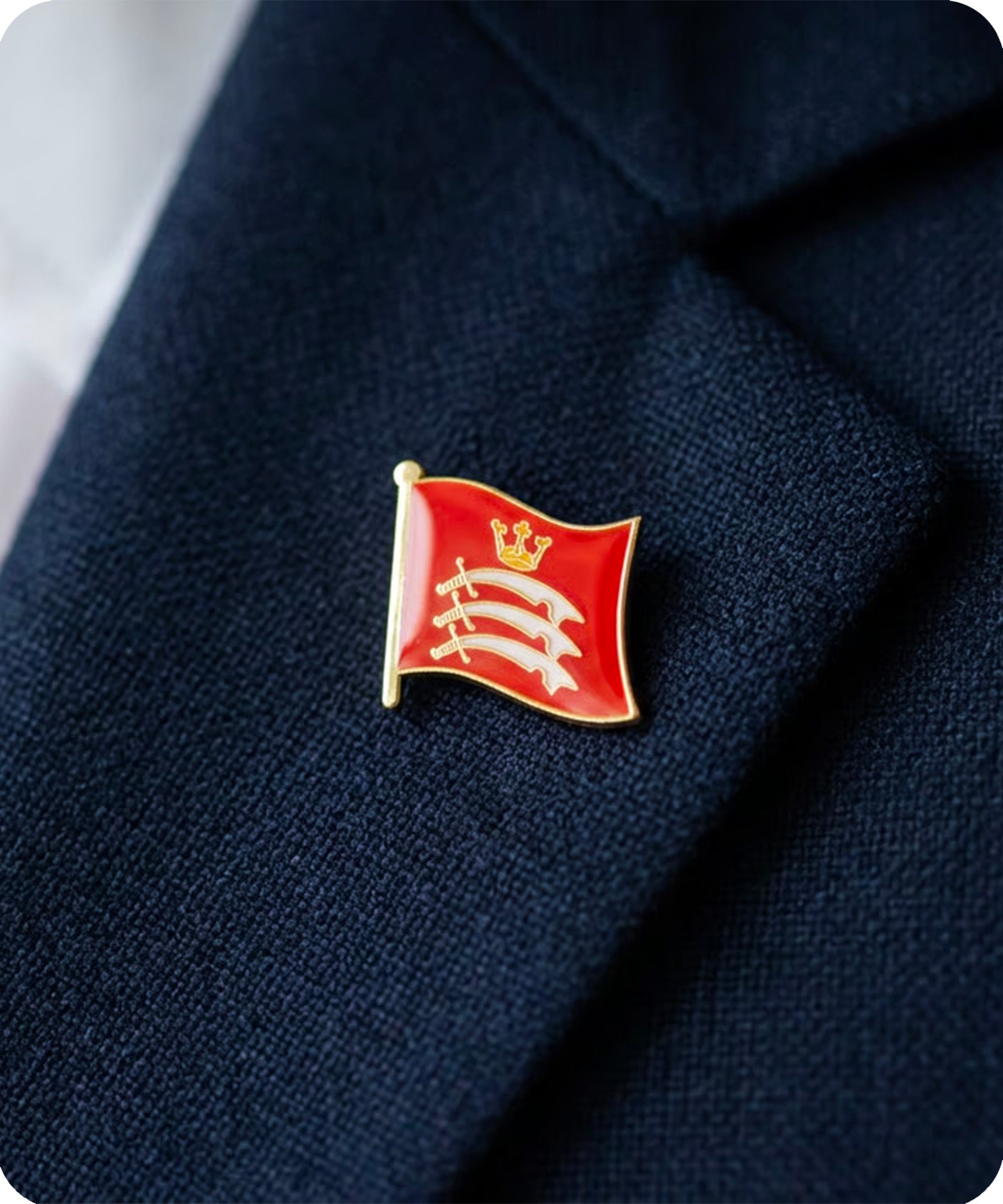 Middlesex Three Seaxes Flag Enamel Pin Badge