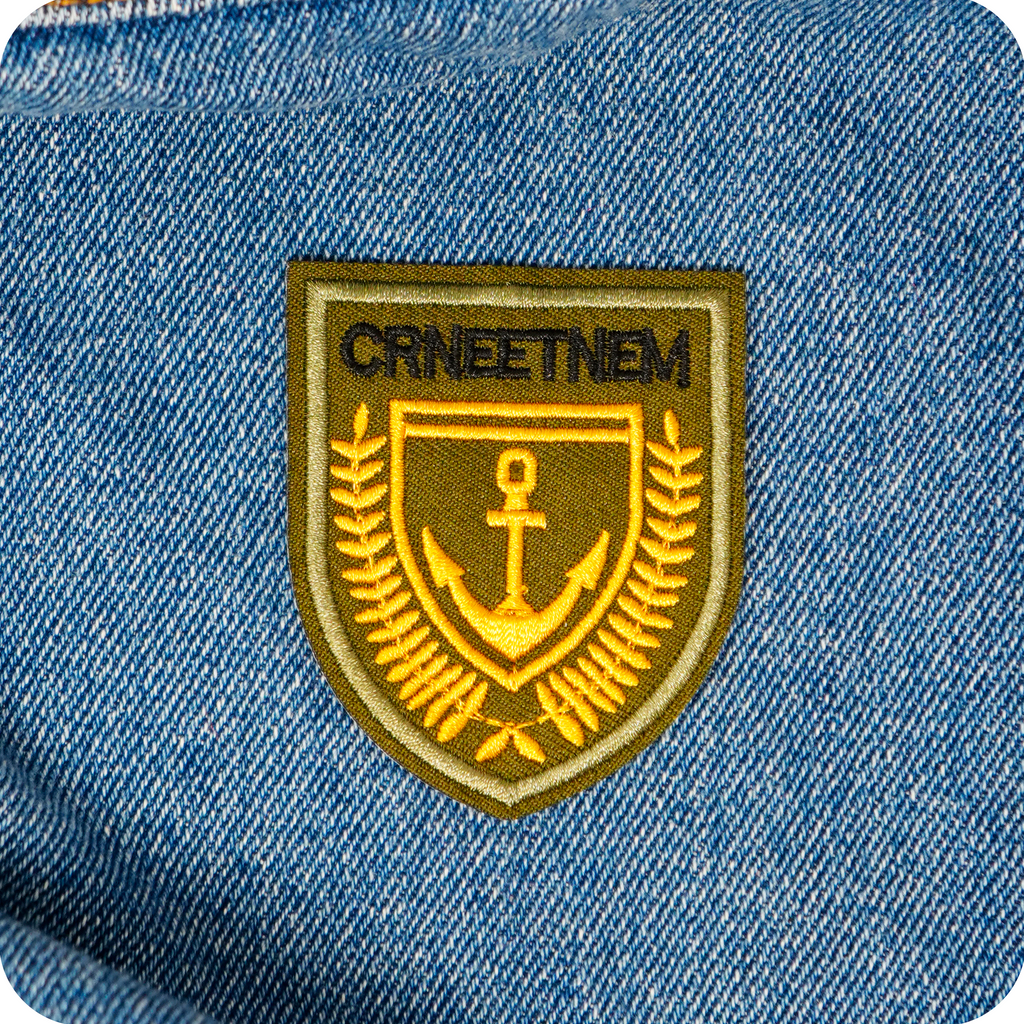Maritime Command Anchor Oak leaf Shield Iron On Patch (6.5 x 5.5cm)