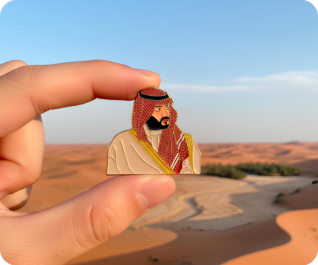Saudi Arabian Man Thawb Pin Badge