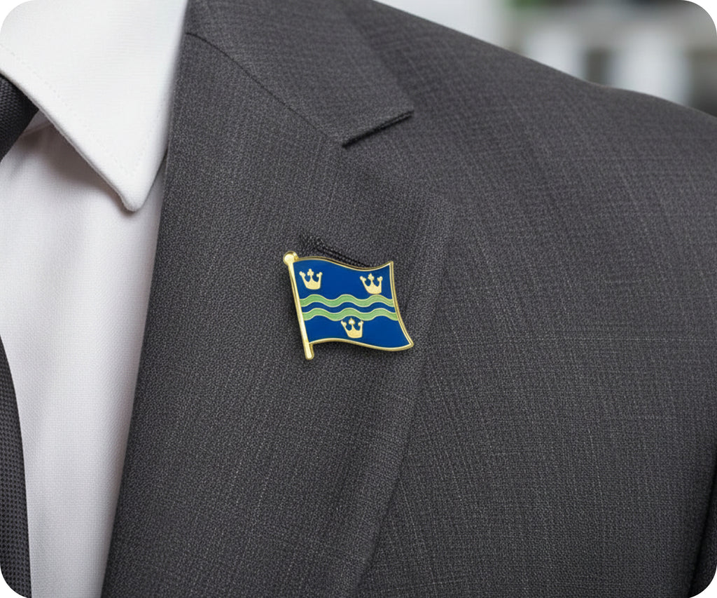 Cambridge Regional English County Flag Pin Badge