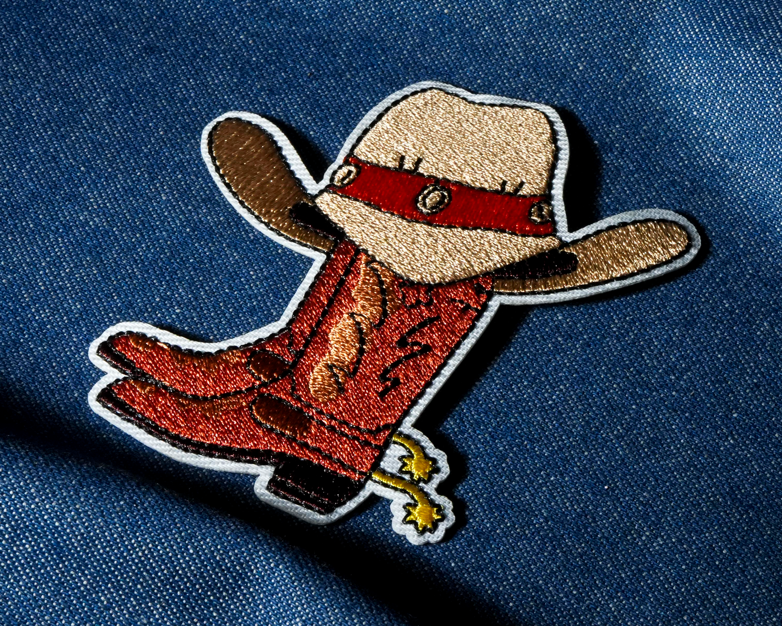 Botas y Sombrero de Vaquero Parche Termoadhesivo Lejano Oeste (8 x 8cm) Imagen secundaria del producto