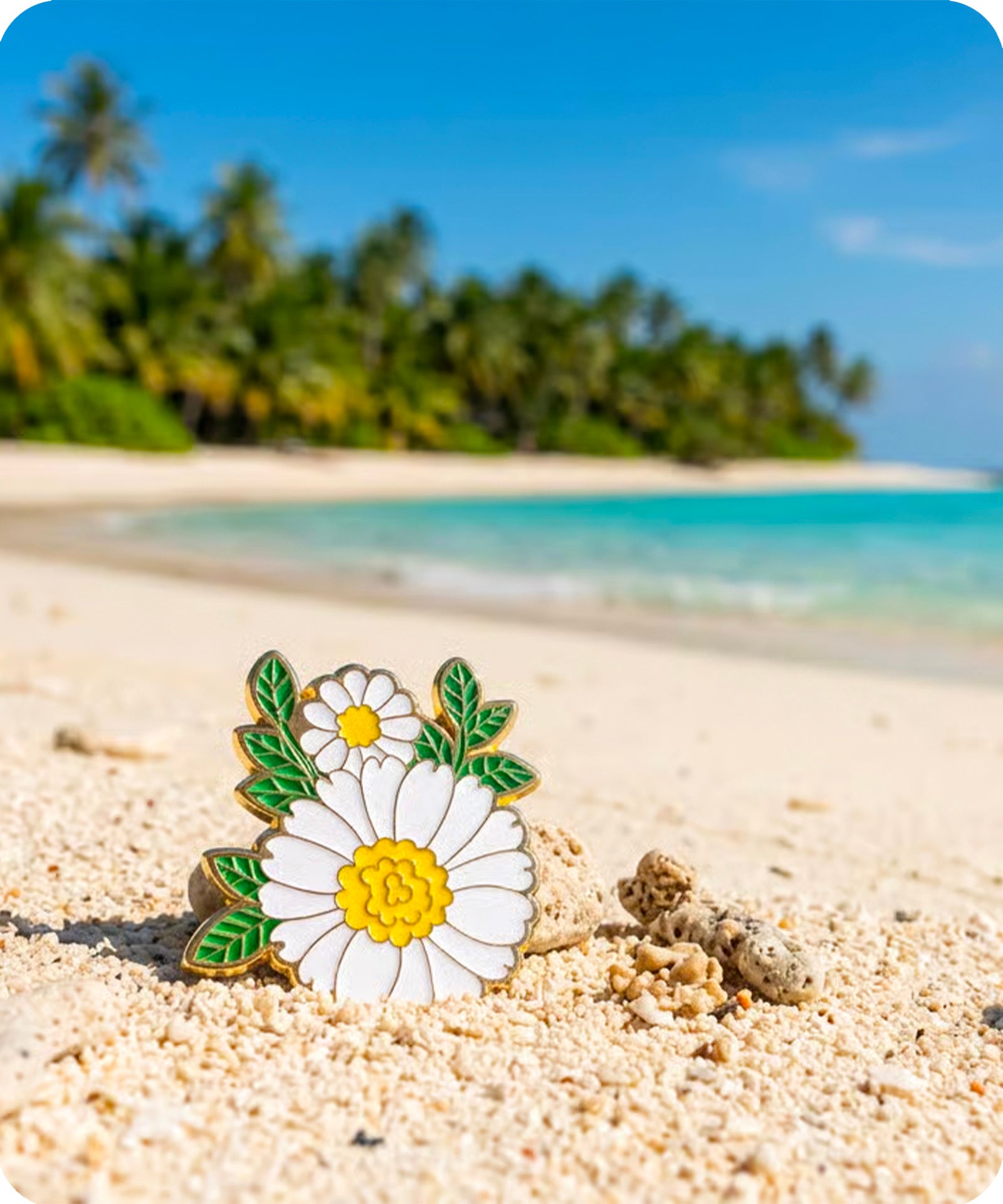 White Daisy Flower Enamel Pin Badge
