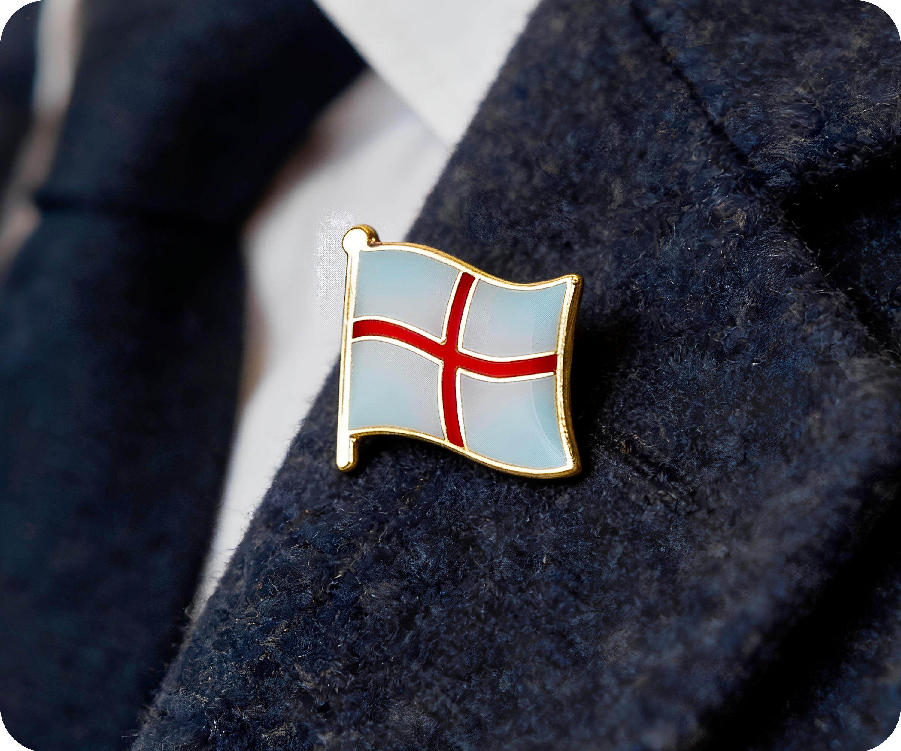 Insignia de alfiler con la bandera de la Cruz de San Jorge de Inglaterra Imagen secundaria del producto