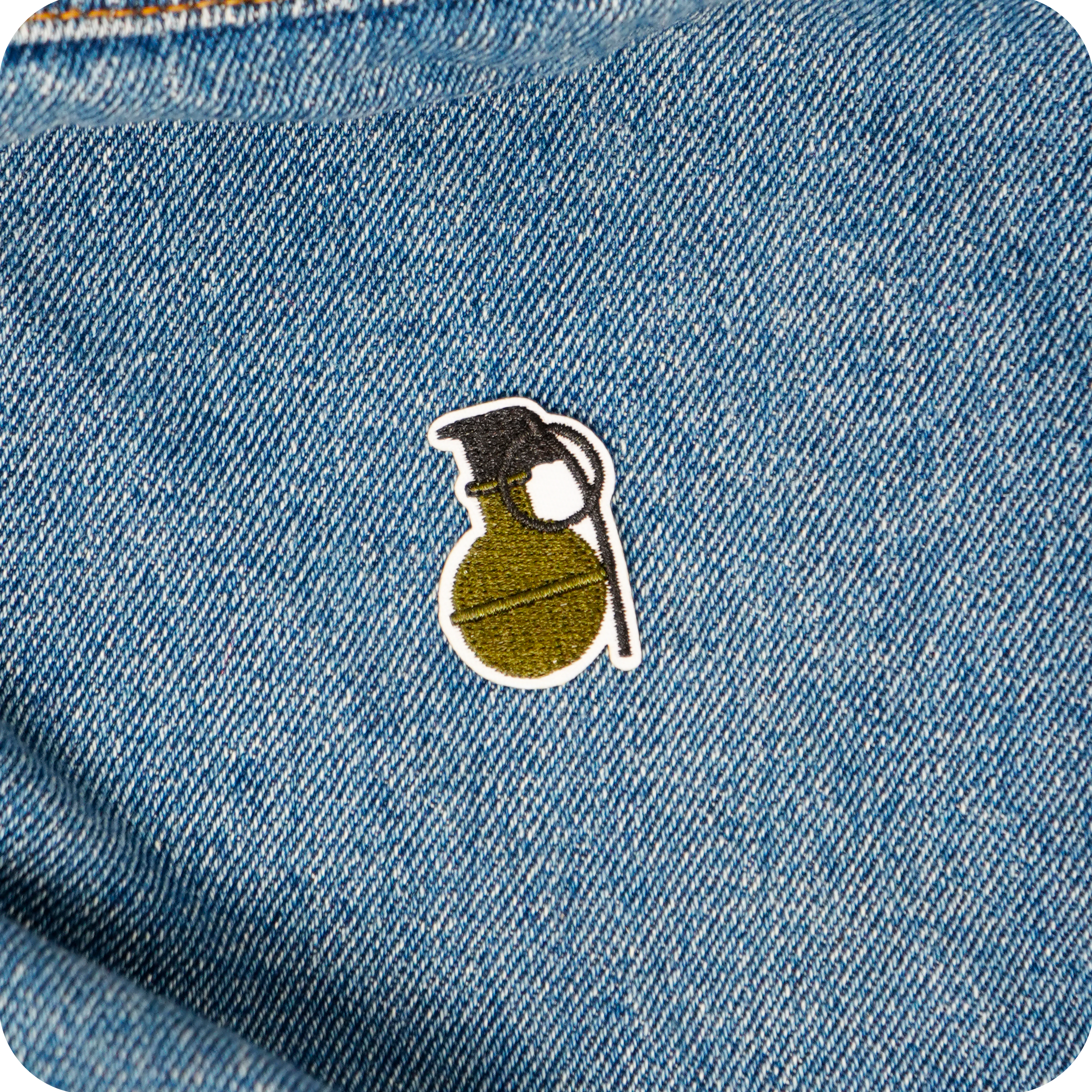 M67 Green Army Grenade Iron On Patch (3.5 x 2.5cm)
