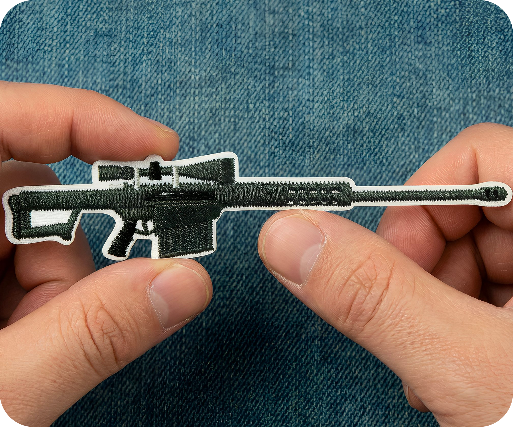 Parche Termoadhesivo para Rifle Barrett M82 Calibre .50 (14 x 2.8cm) Imagen secundaria del producto