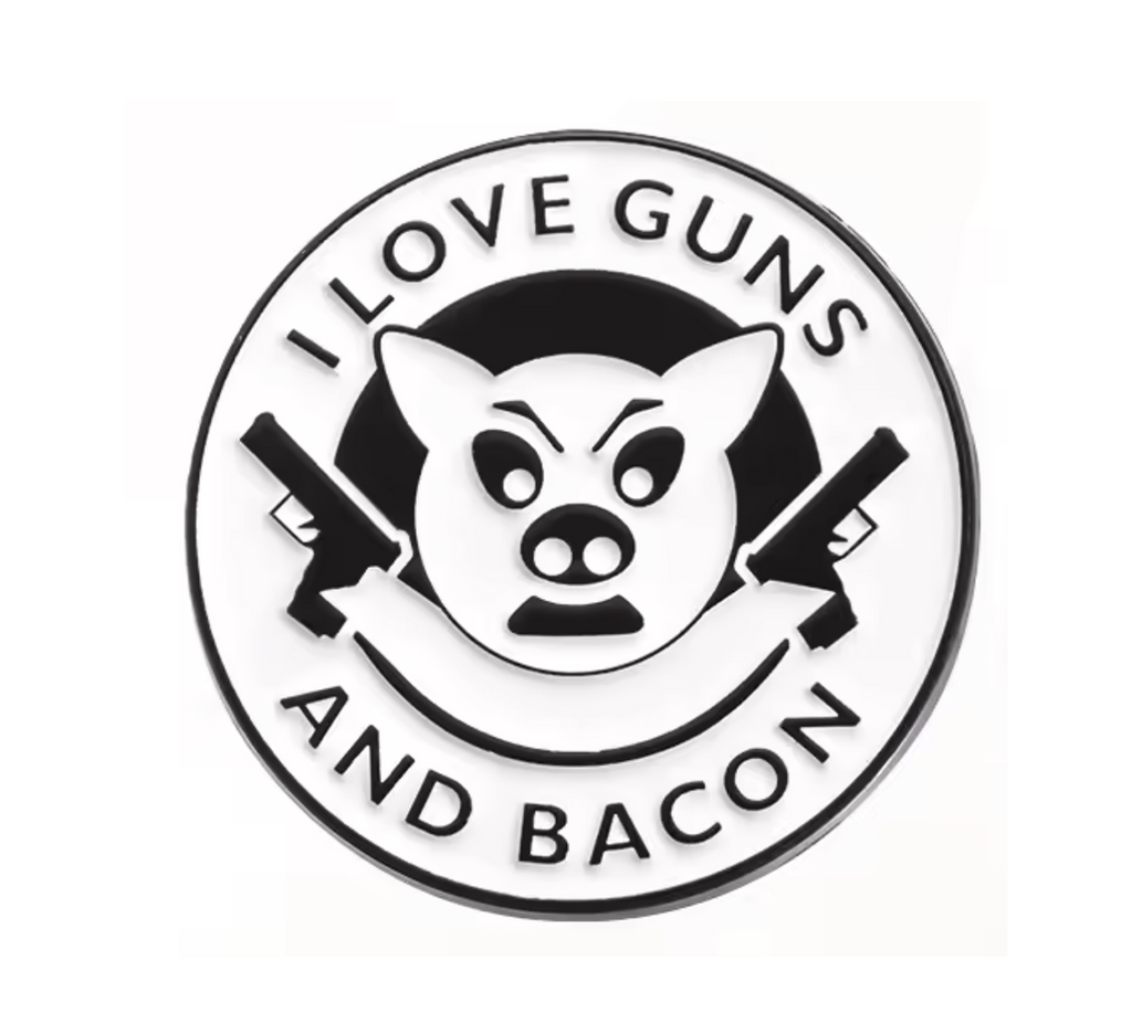 I Love Guns & Bacon Funny Pin Badge