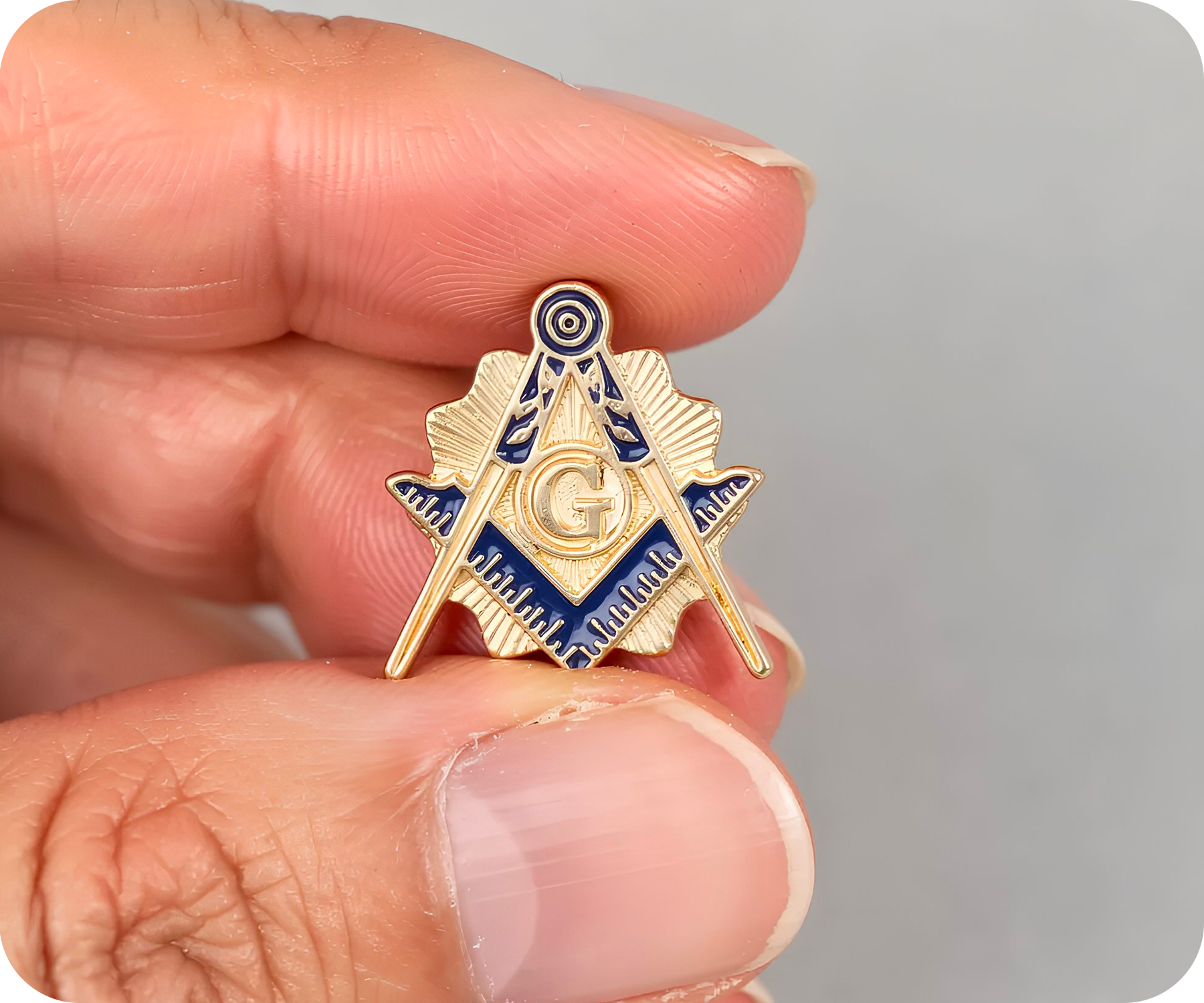 Masonic Gold & Blue Free Masons Compass Pin Badge
