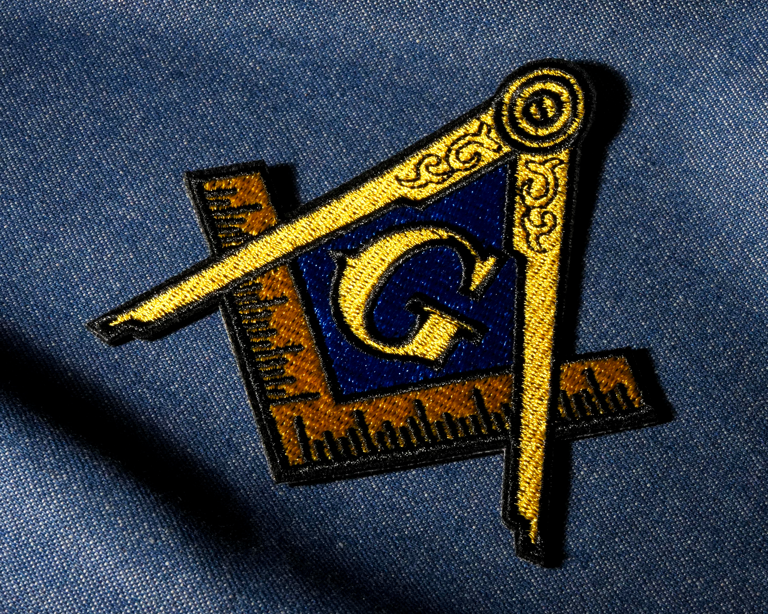 Free Masons Masonic Gold Patch Iron On (9 x 9cm) Secondary image