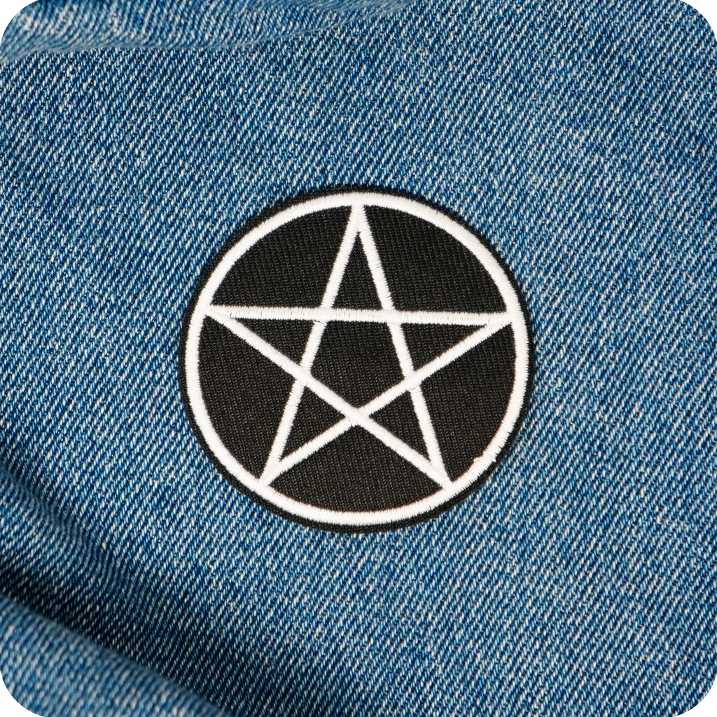 Pentagram Pagan Witchcraft Iron On Patch (6 x 6cm)