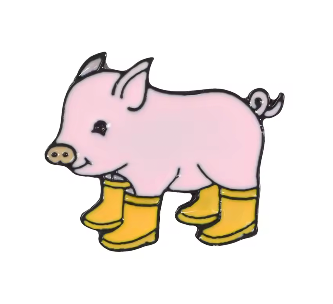 Insignia de cerdito con botas de agua amarillas Imagen principal del producto