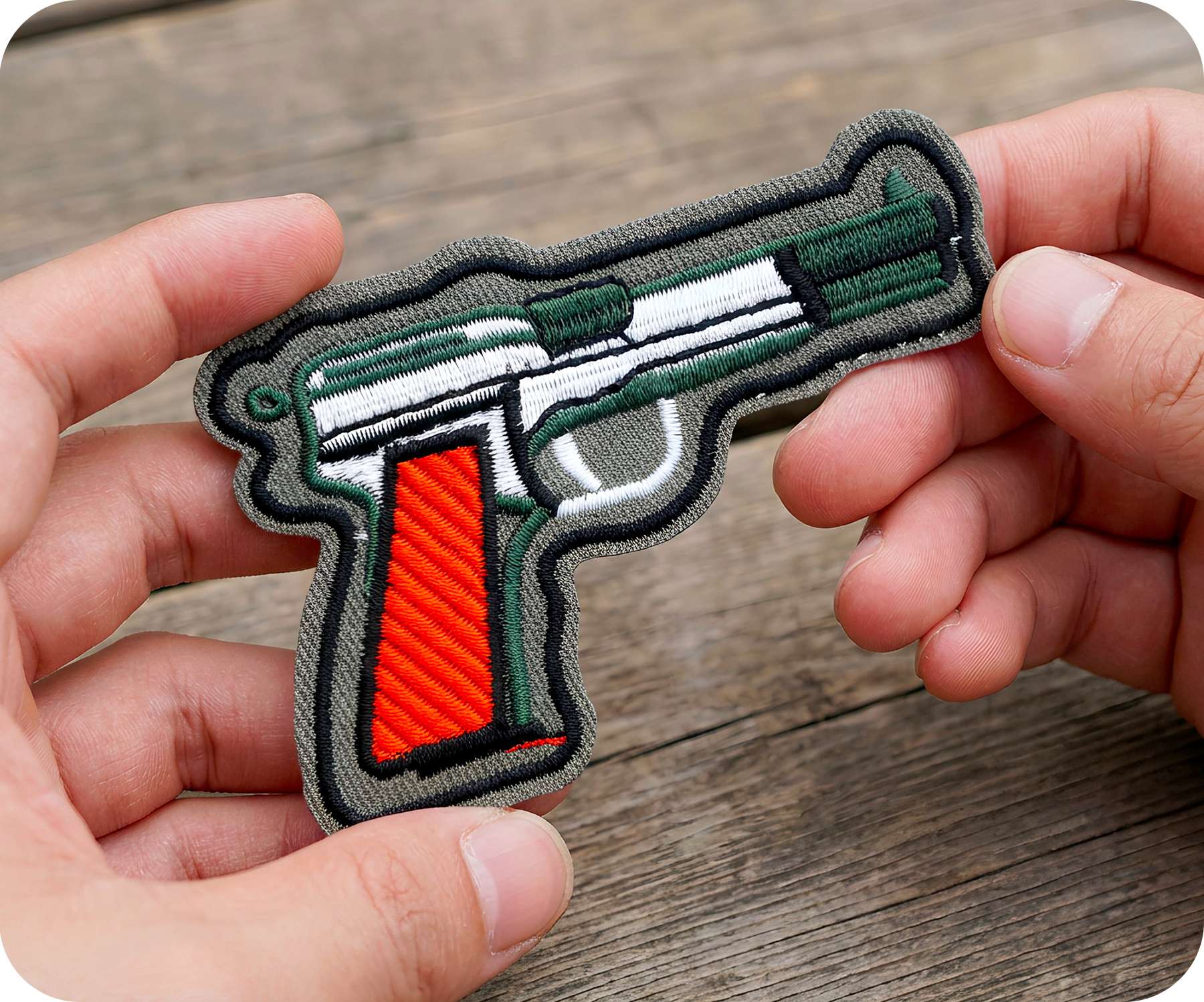 Parche termoadhesivo de pistola Beretta 92 (9 x 6 cm) Imagen secundaria del producto