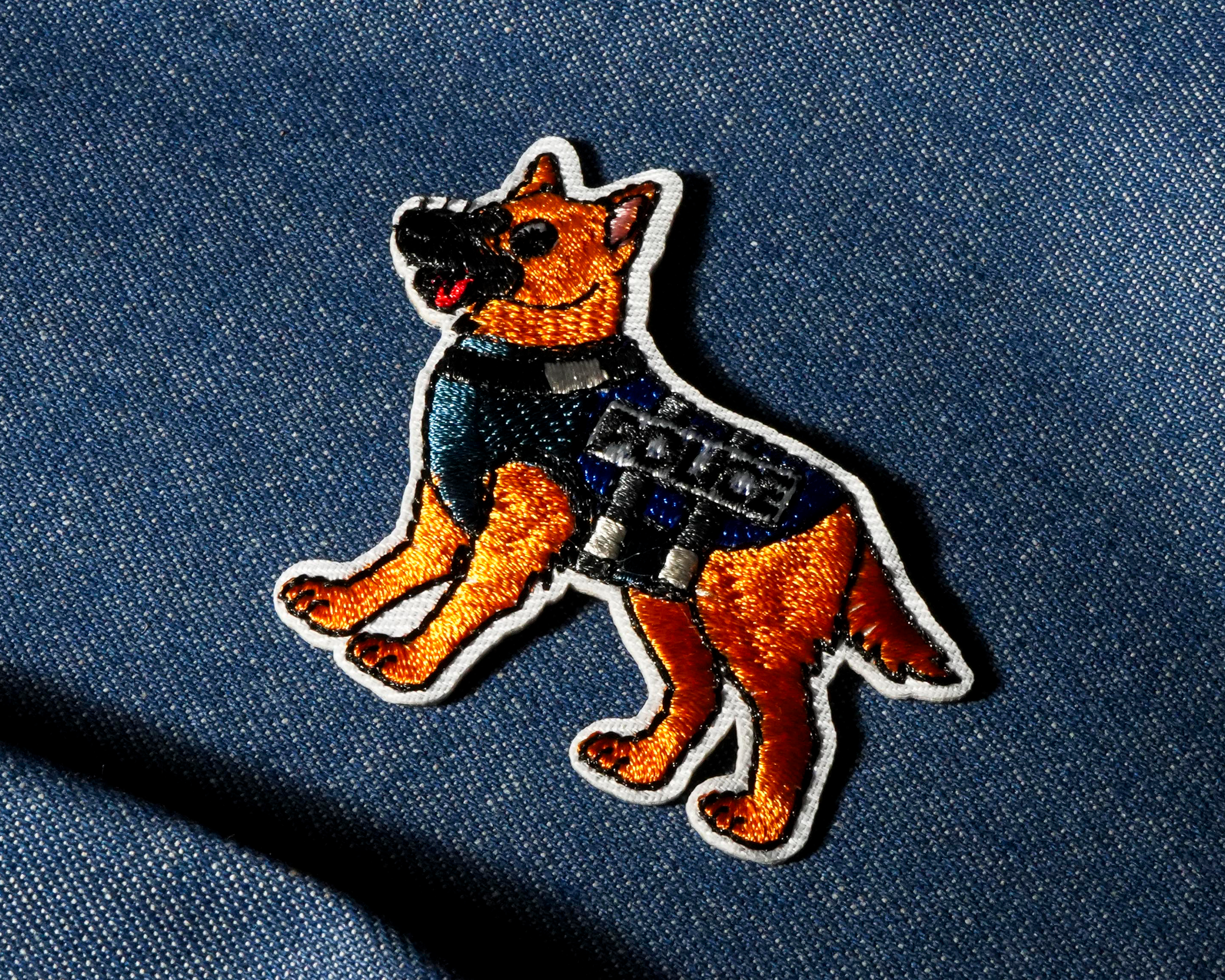 German Shepard Police Dog Vest Patch Iron On (6 x 7cm) Secondary image