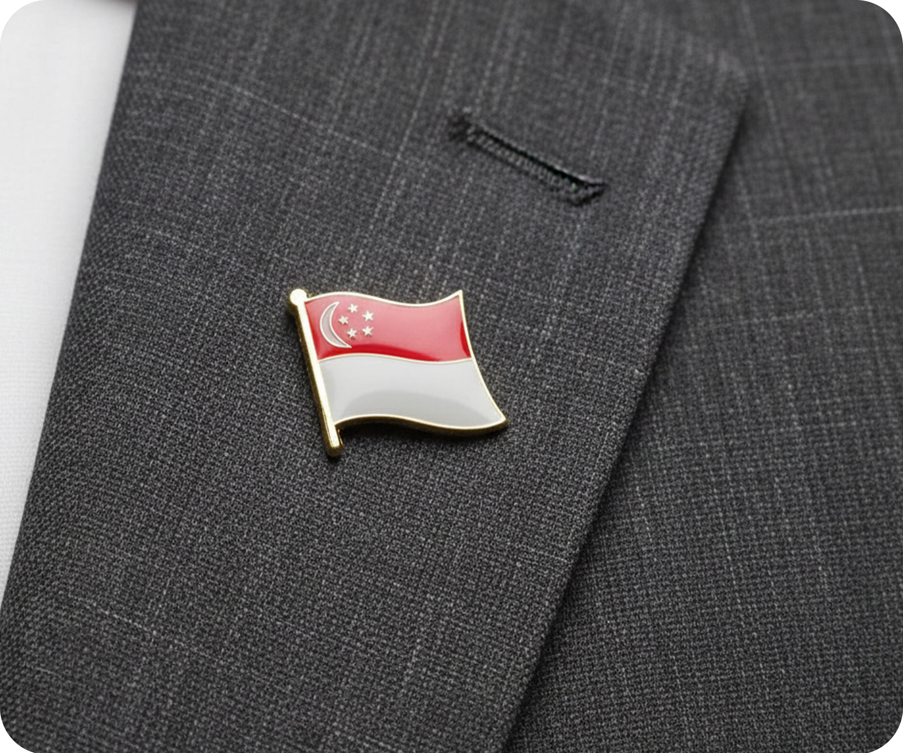 Pin con la bandera de Singapur Imagen secundaria del producto