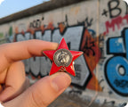 Soviet Union Red Star Soldier Pin Badge