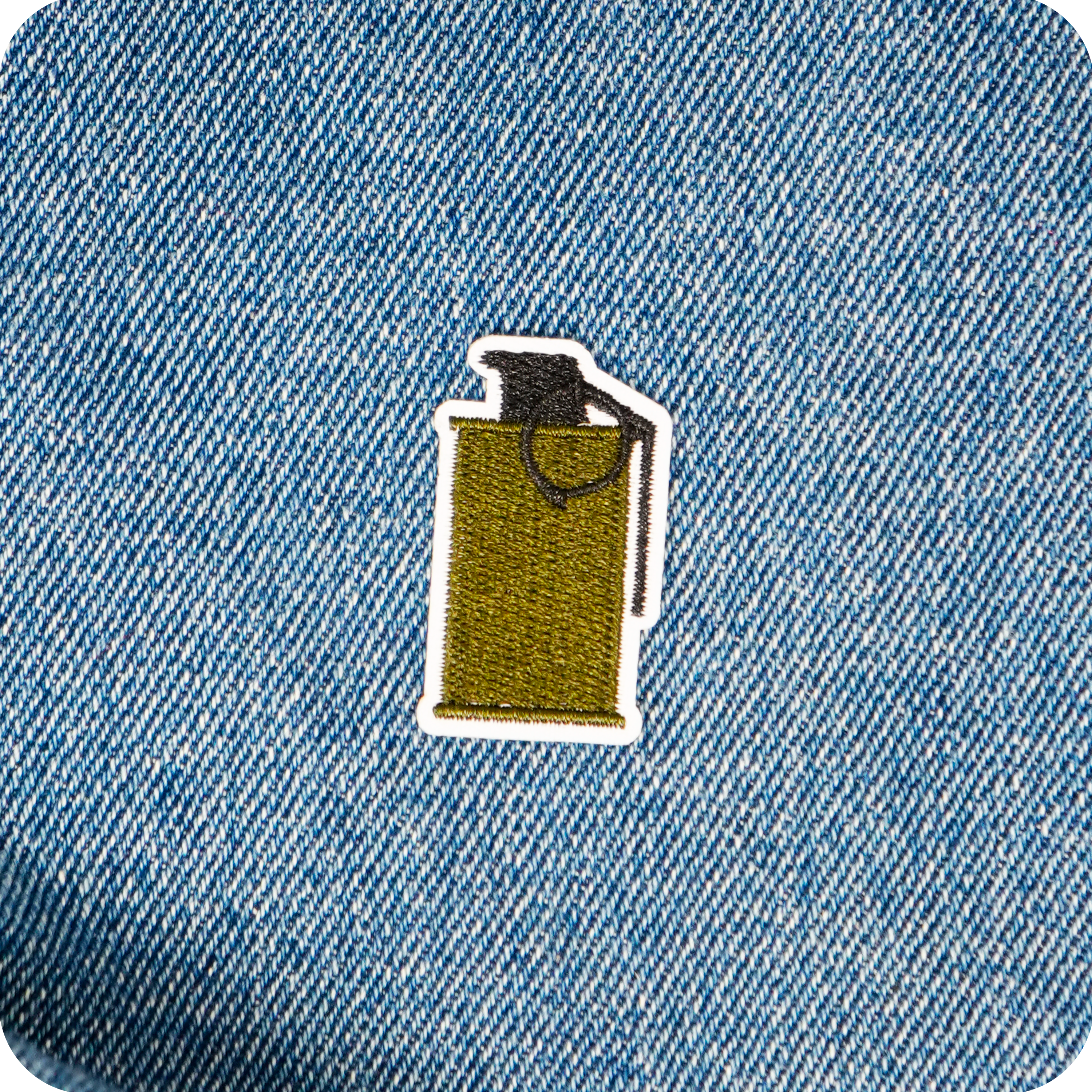 M18 Smoke Grenade Military Army Iron On Patch (2 x 4cm)
