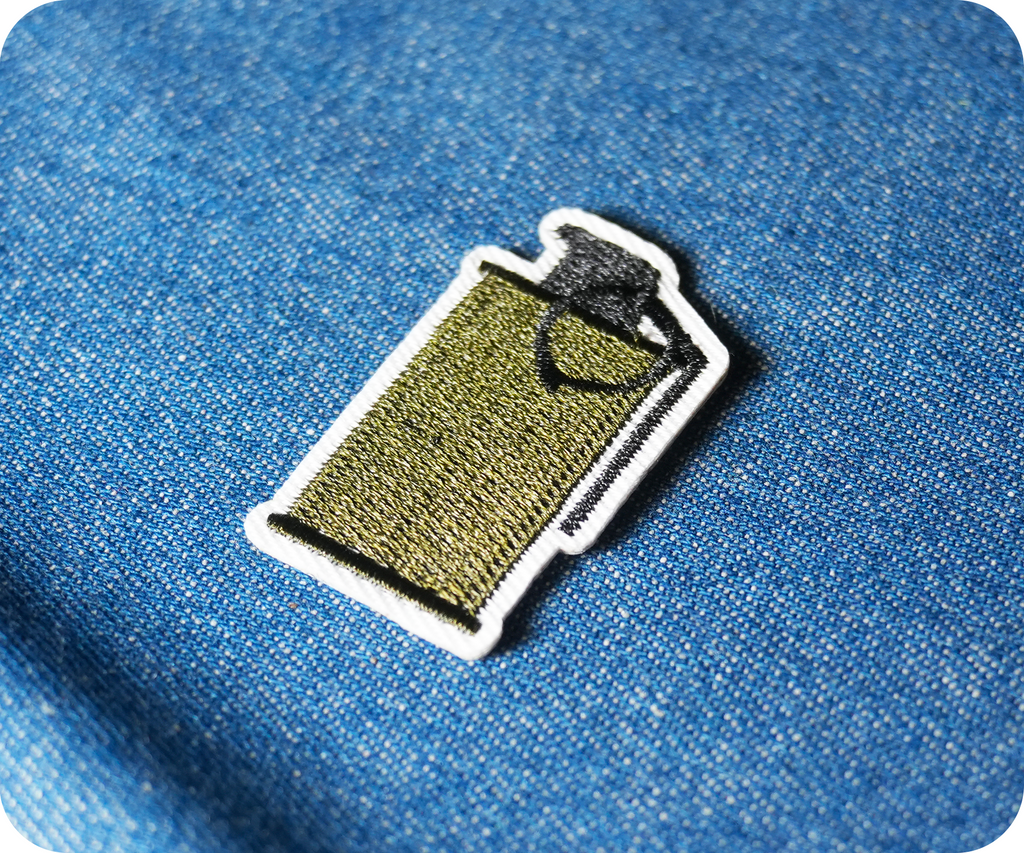 M18 Smoke Grenade Military Army Iron On Patch (2 x 4cm)