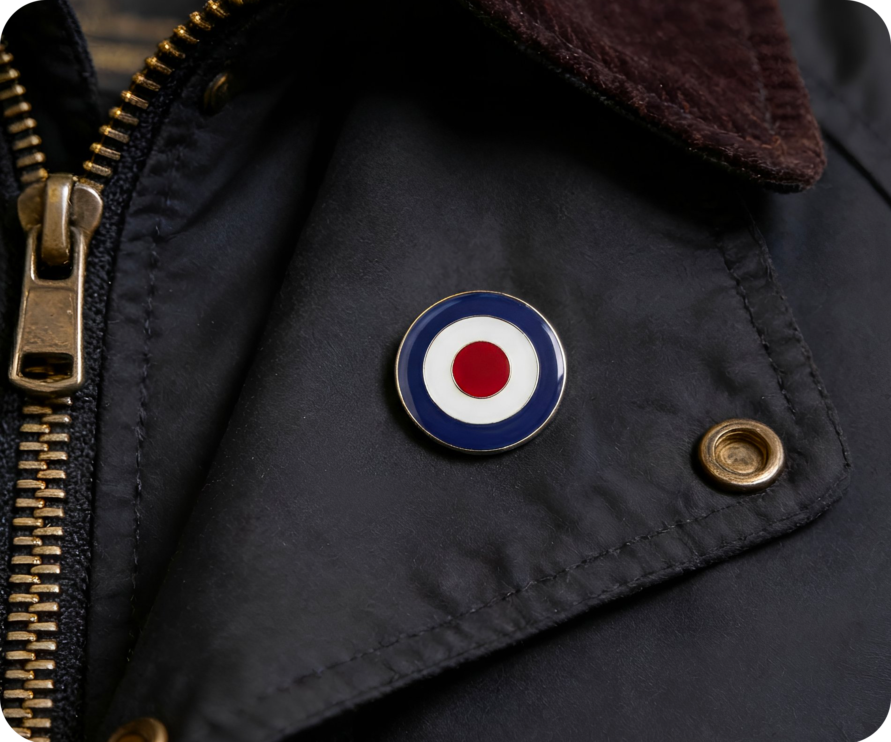 RAF MOD Target Pin Badge