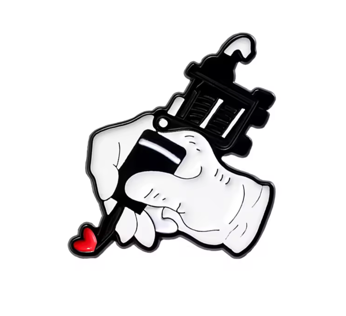 Insignia de solapa de máquina de tatuar Imagen principal del producto