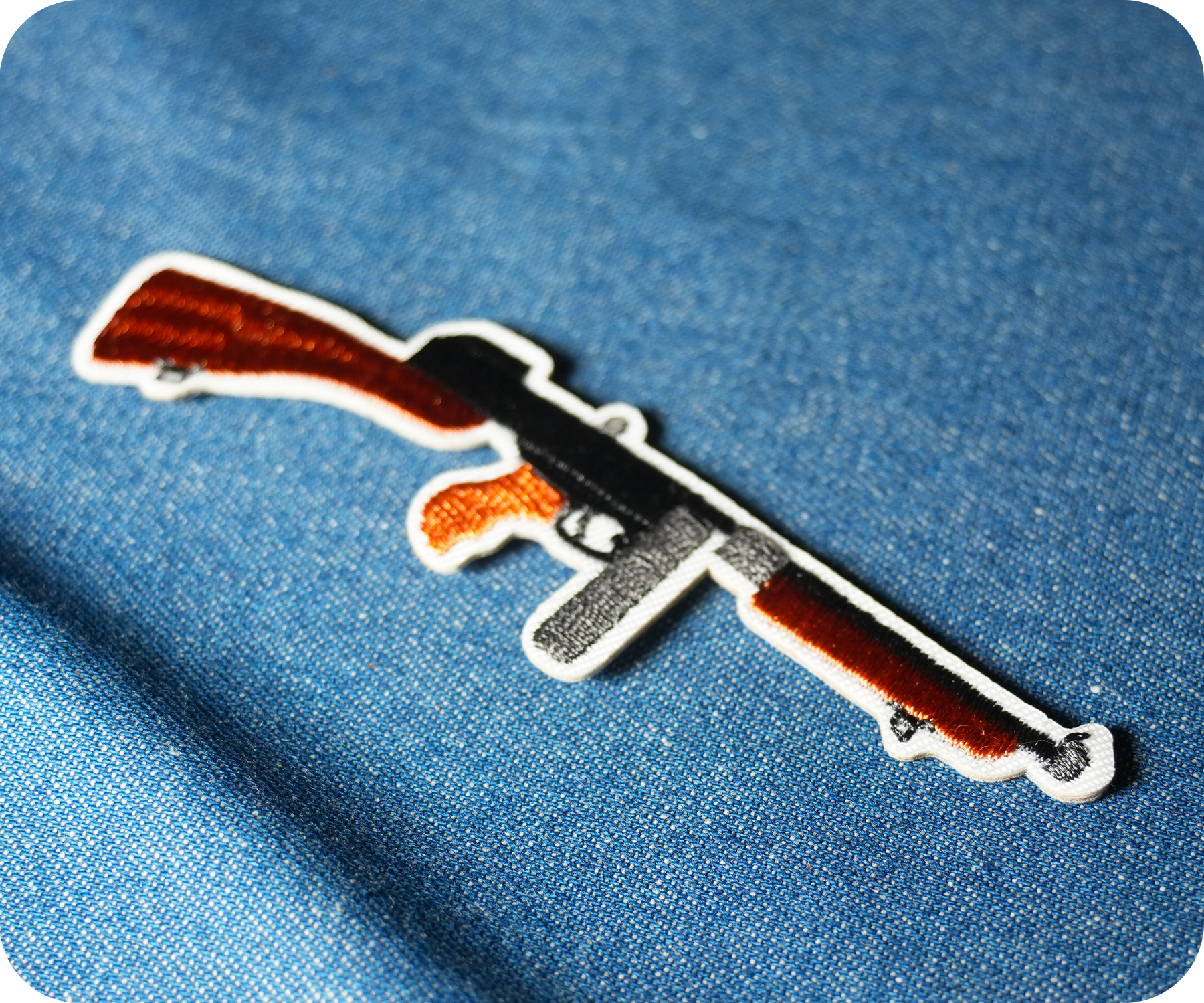 Thompson Submachine Gun Iron On Patch (11 x 2.8cm)