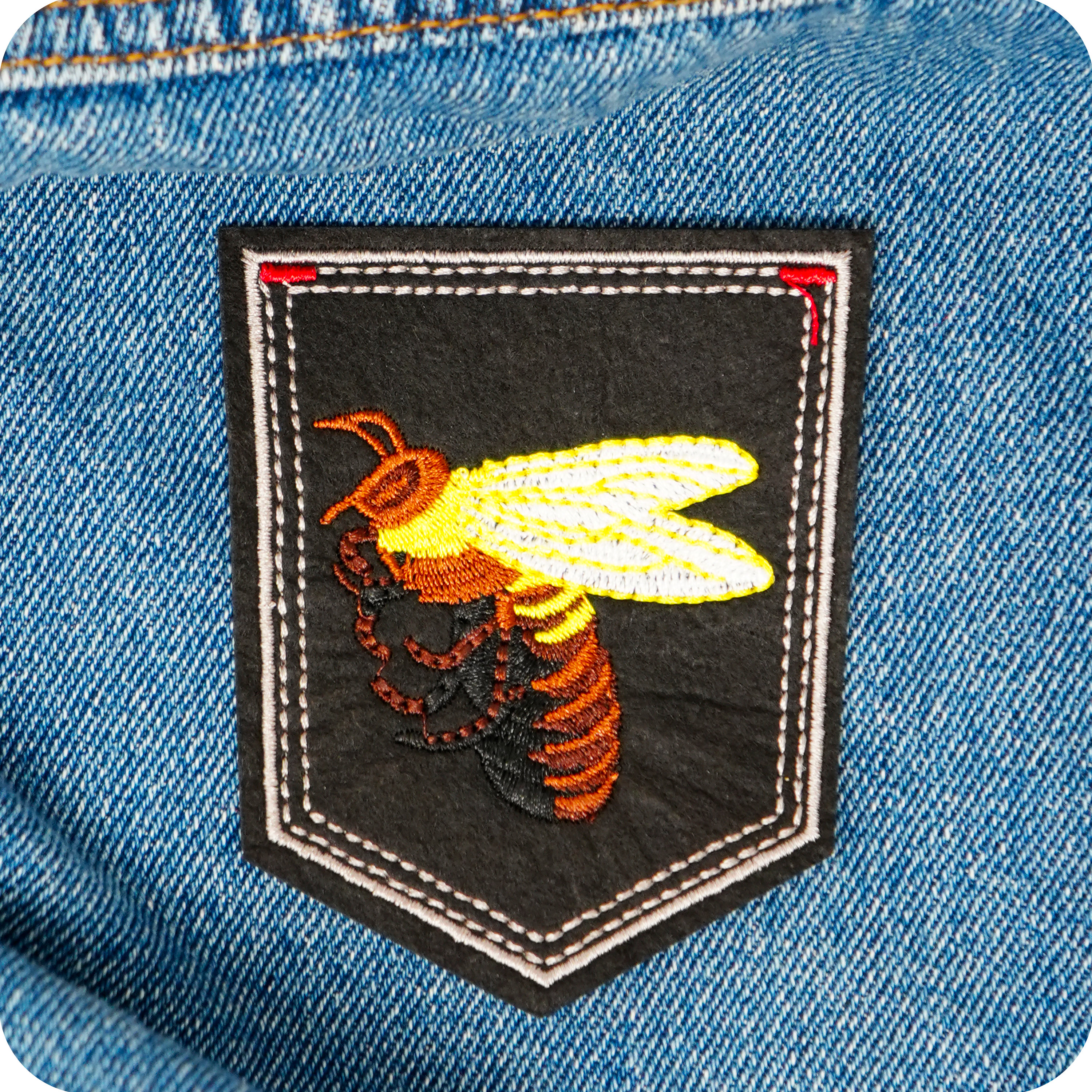 Wasp Hornet Inset & Shield Iron On Patch (9 x 7.6cm)