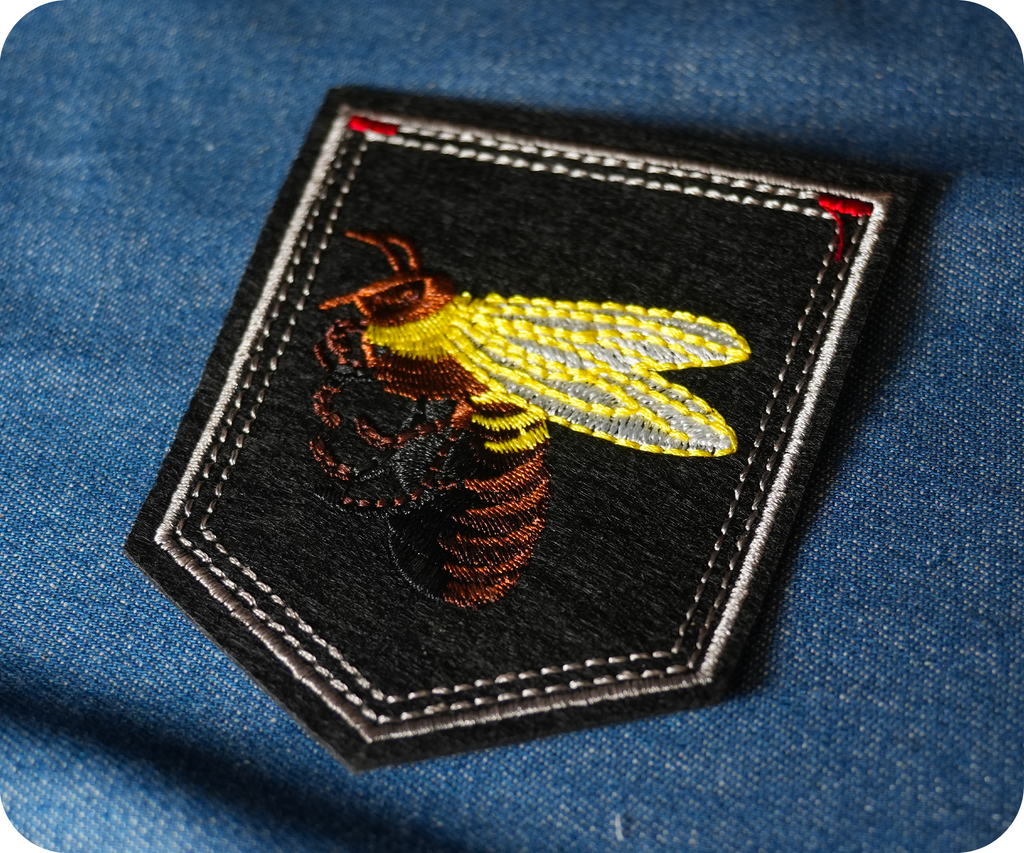 Wasp Hornet Inset & Shield Iron On Patch (9 x 7.6cm)