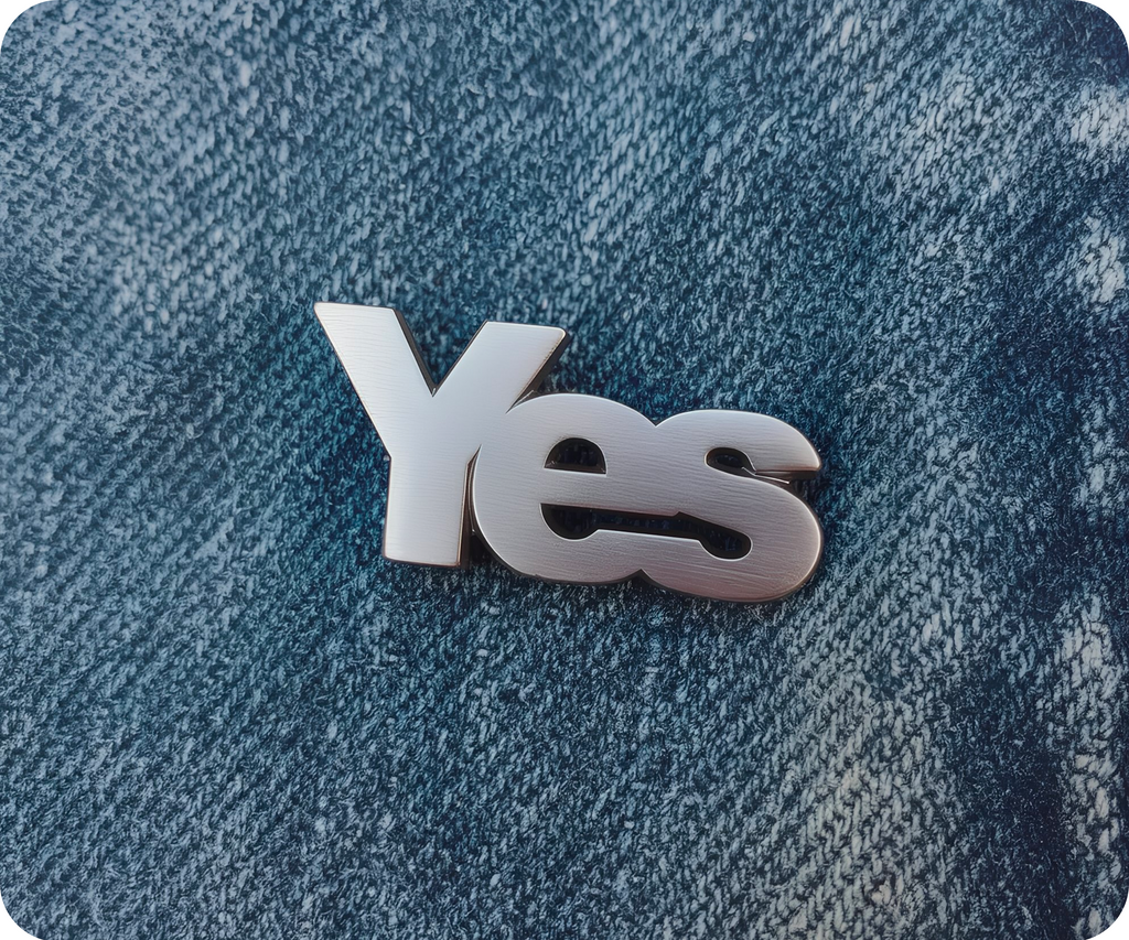 Yes Independence Scotland Pin Badge Silver