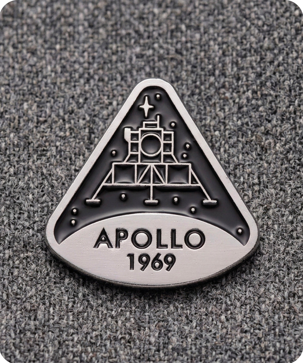 Apollo 1969 Moon Landing Enamel Lapel Pin Badge