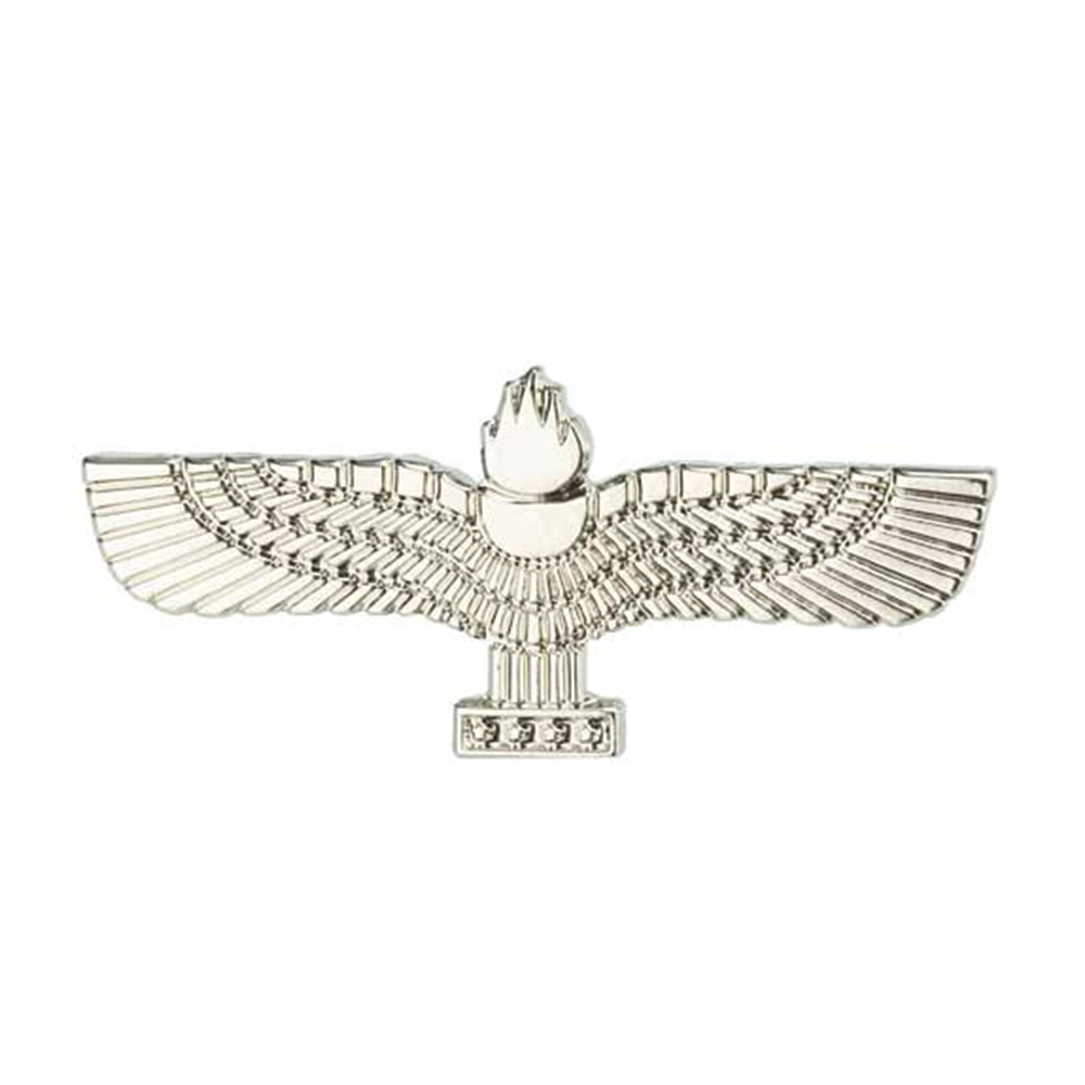 A silver pin badge in the shape of an eagle with its wings spread out. © Tigoli® 2026 All Rights Reserved Panda Loco Ltd  Imagen principal del producto