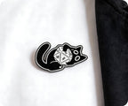 Diseño de gato negro jugador 3 - Pin de dado espiritual de fantasía