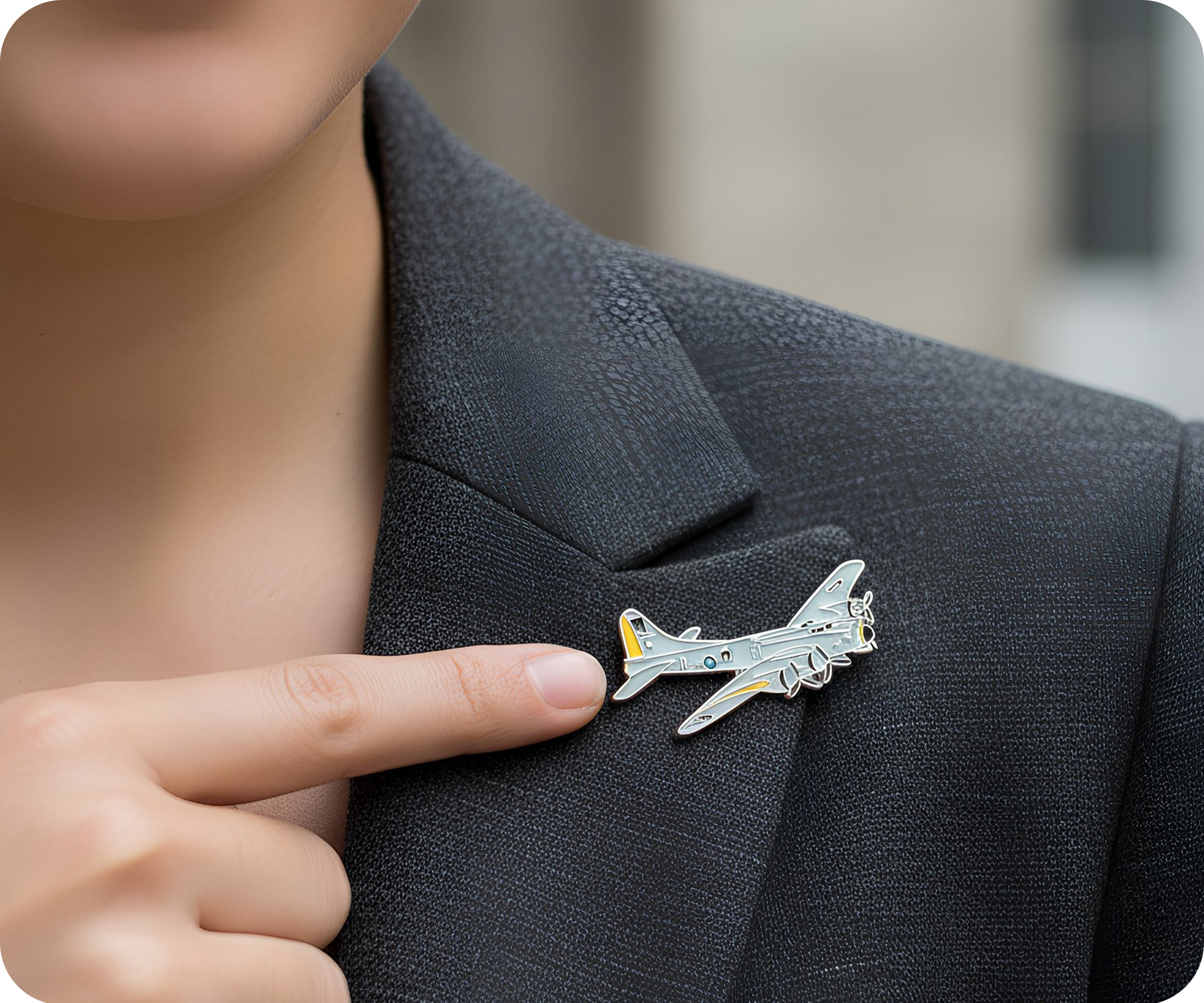 WW2 Bomber Aeroplane Pin Badge