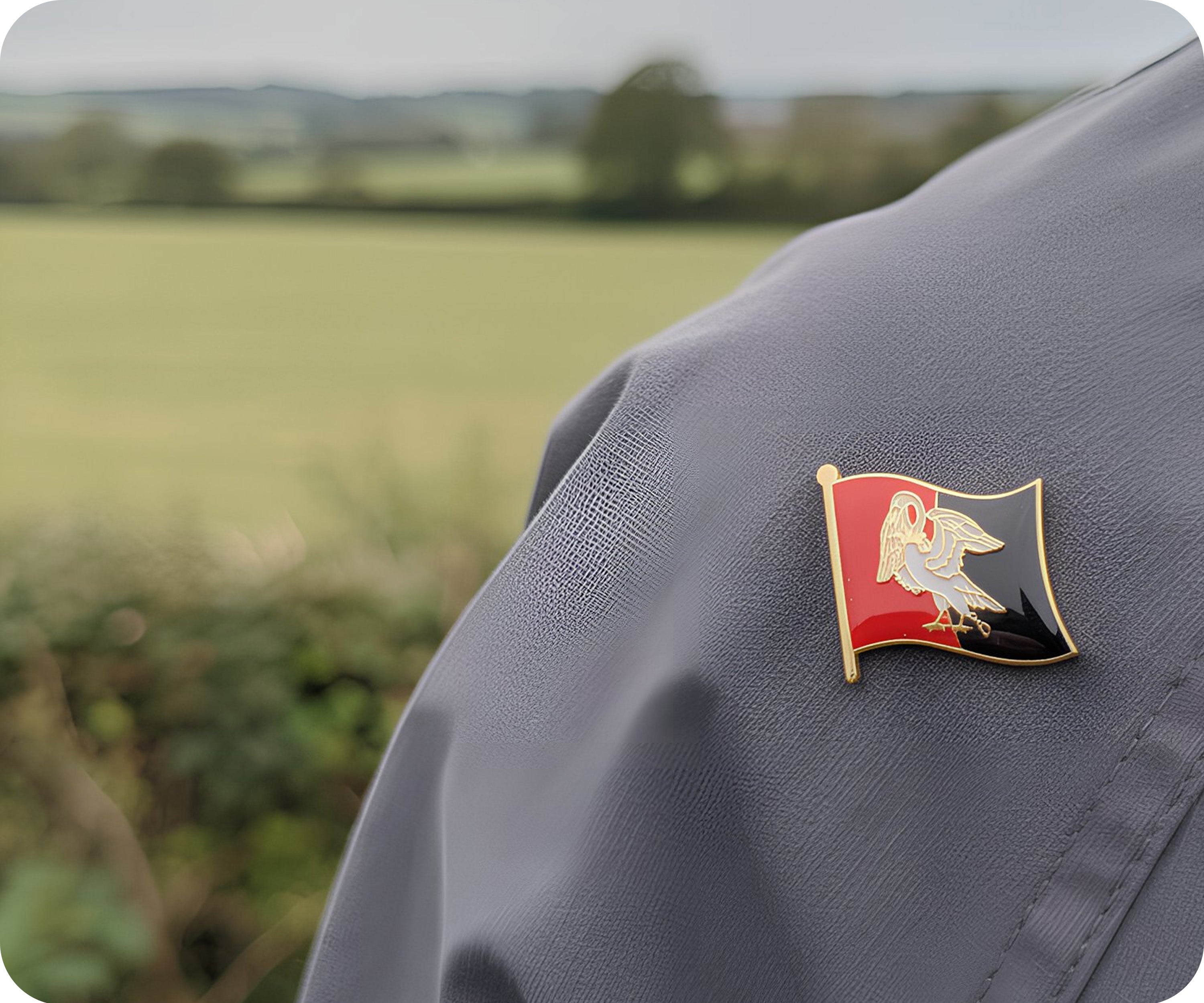 Buckinghamshire Regional English County Flag Pin Badge
