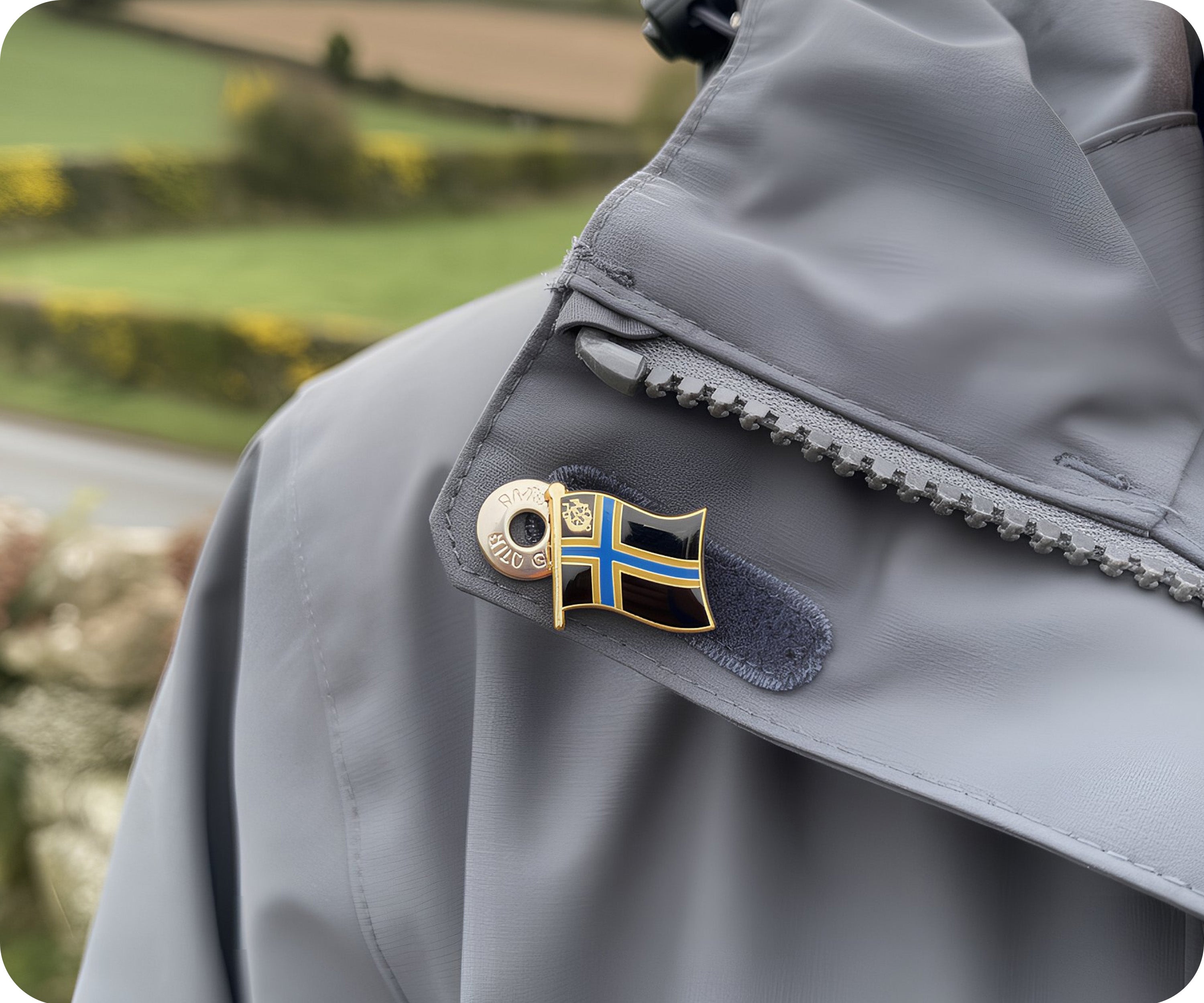 Insignia de pin de la bandera del condado escocés de Caithness Imagen secundaria del producto