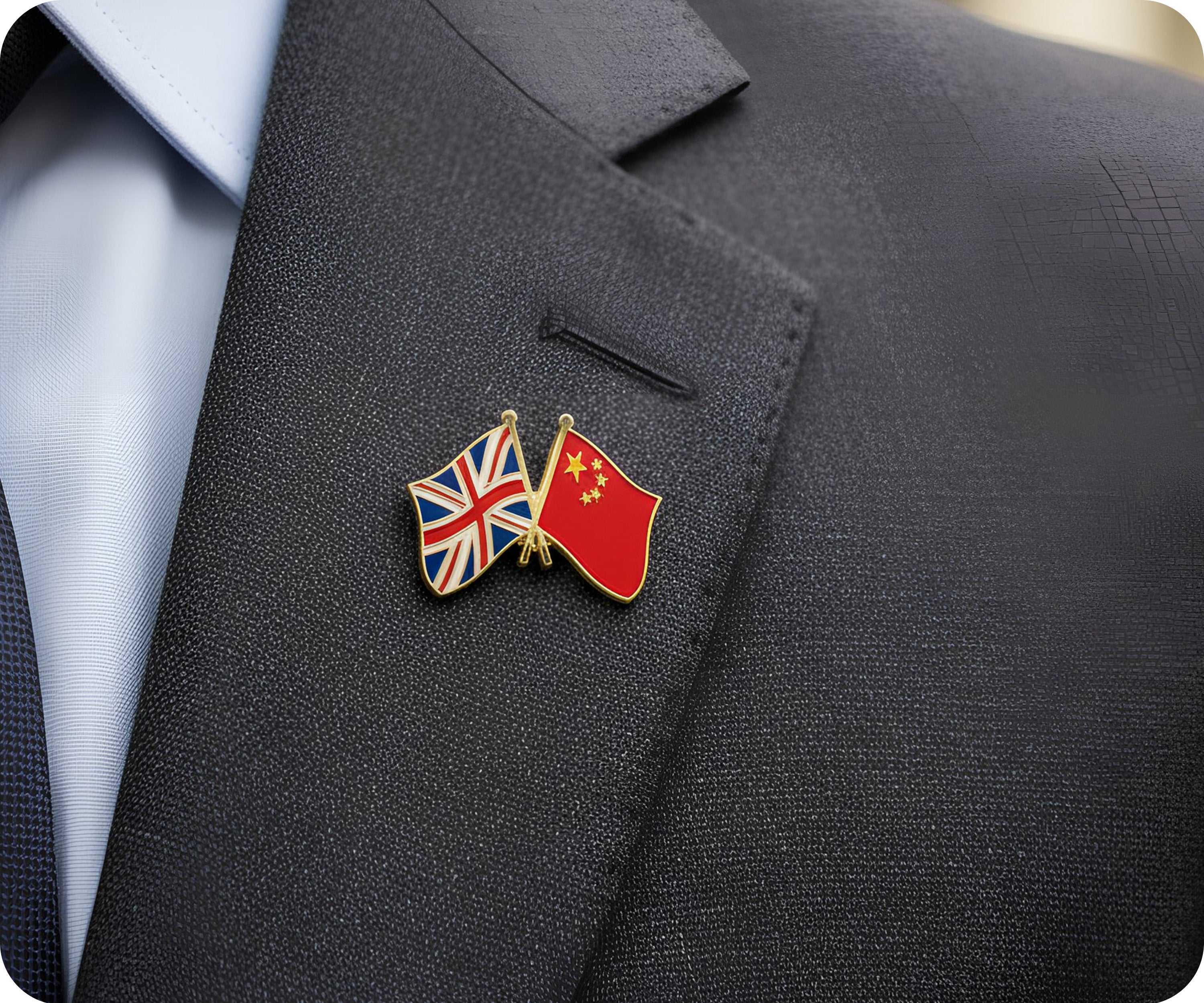 Pin de amistad entre el Reino Unido y China Imagen secundaria del producto