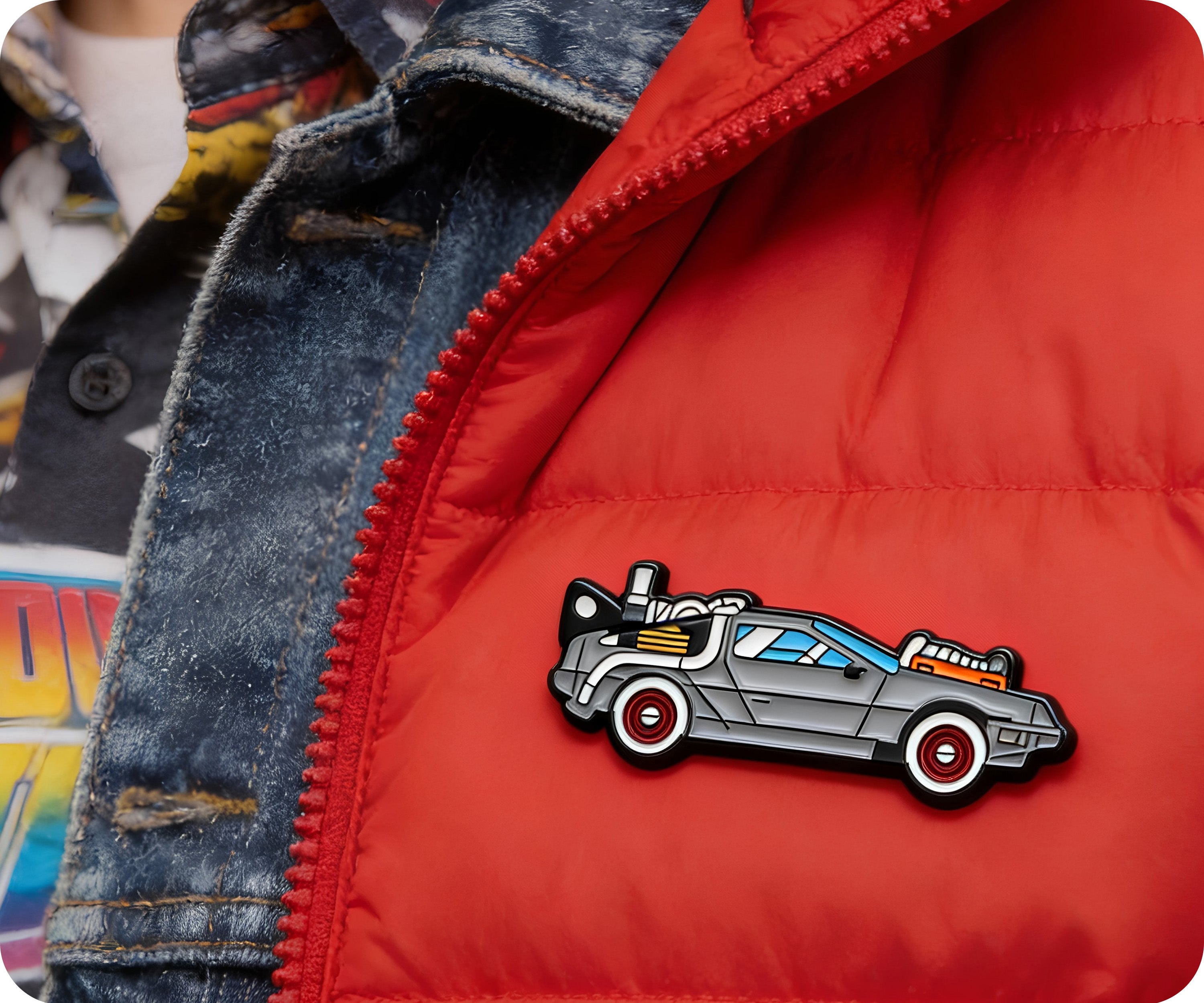 Insignia de metal del DeLorean de Regreso al Futuro Imagen secundaria del producto