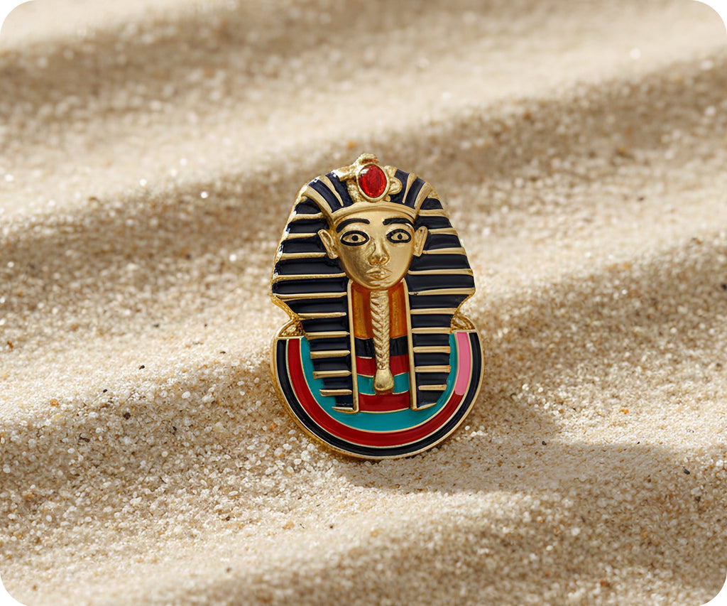 Tutankhamen Pharaoh Egyptian Pin Badge