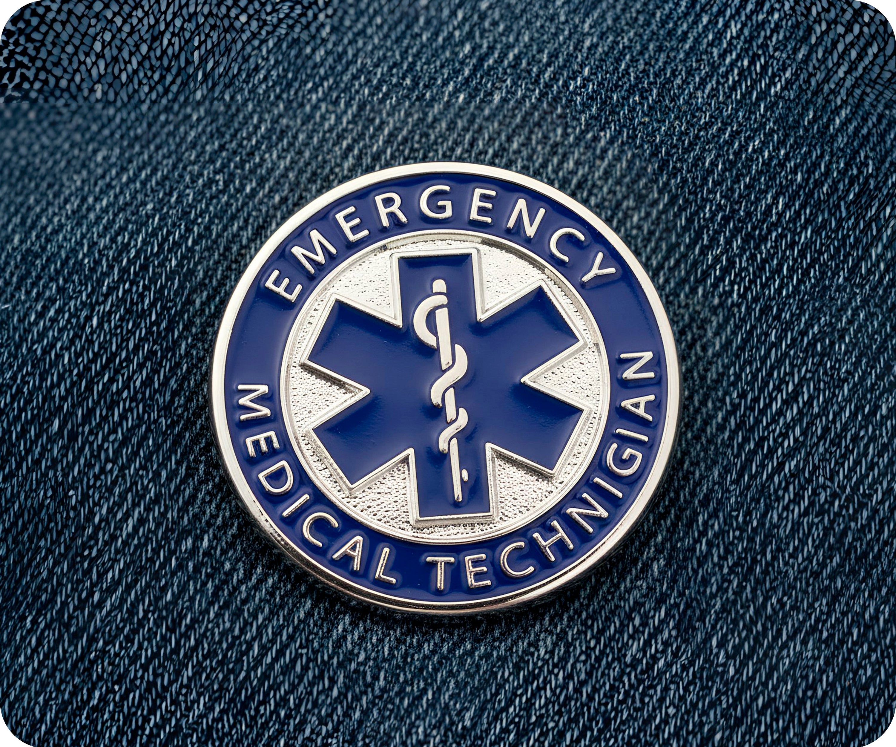 Insignia de pin redonda azul de técnico de emergencias médicas EMT Imagen secundaria del producto