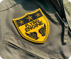 Flying Engine Stars & Sheild Pilot Iron On Patch (5.8 x 6.4cm)