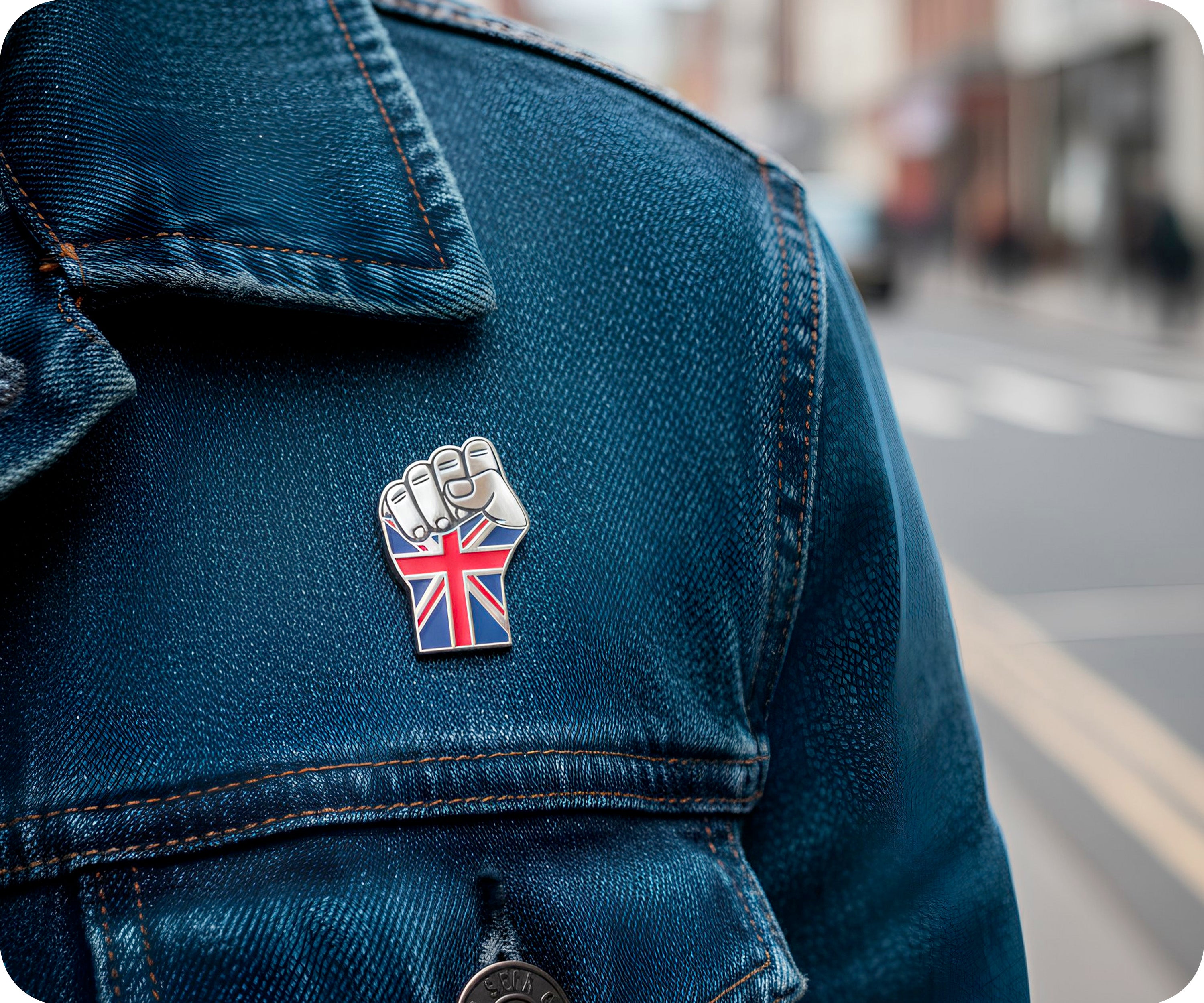 United Kingdom Union Jack Fist Enamel Pin Badge – 35mm x 22mm