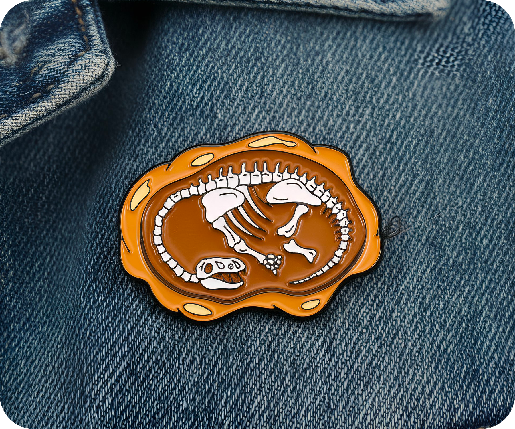 Insignia de Pin de Fósil de Dinosaurio Imagen secundaria del producto