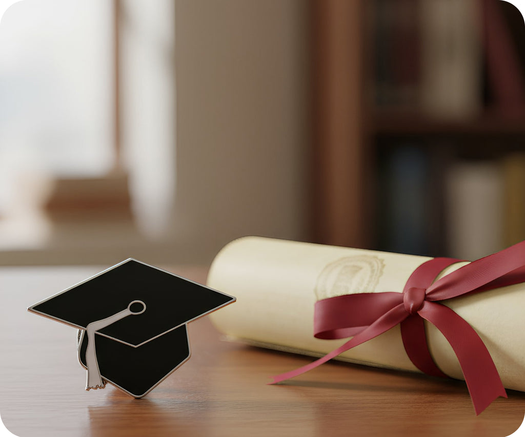 Graduation Hat Education Silver Pin Badge