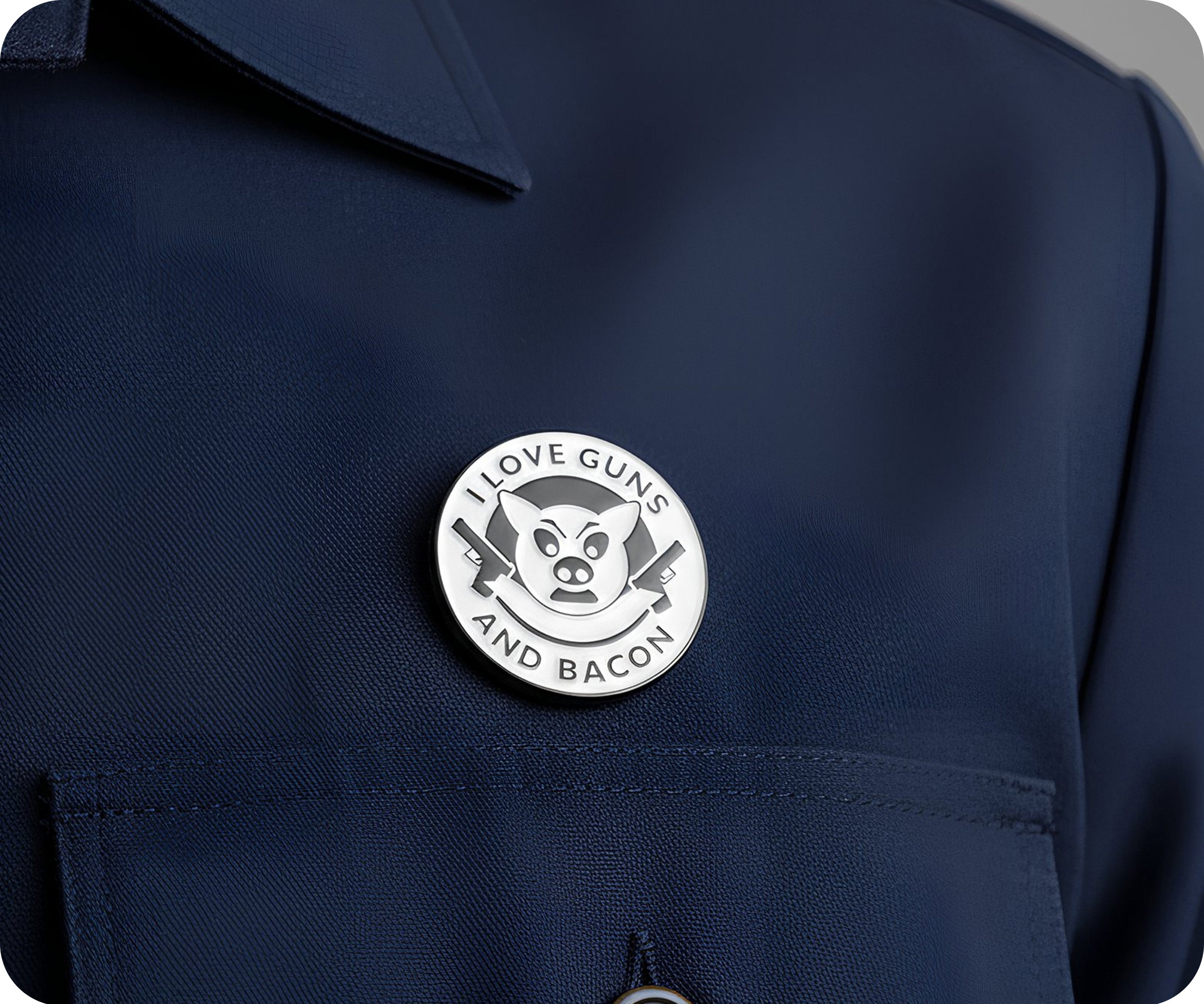 I Love Guns & Bacon Funny Pin Badge