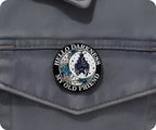 Insignia "Hola oscuridad, mi vieja amiga"