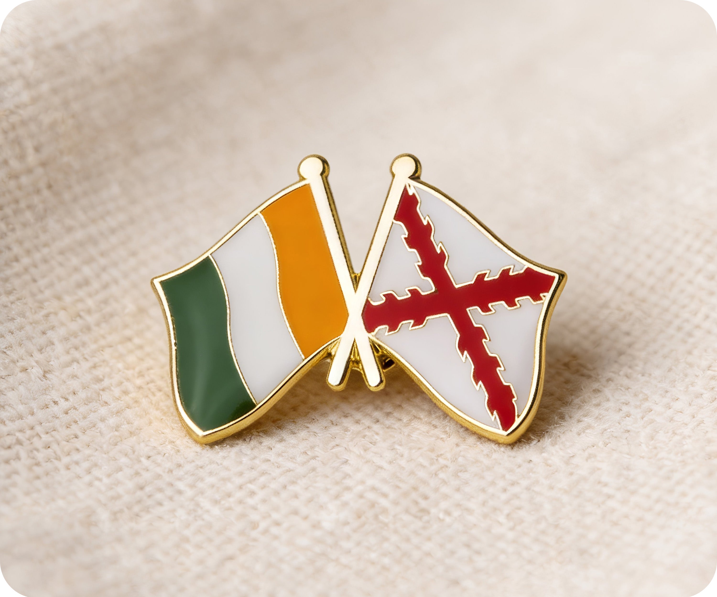 Ireland & Cross of Burgundy Friendship Pin Badge