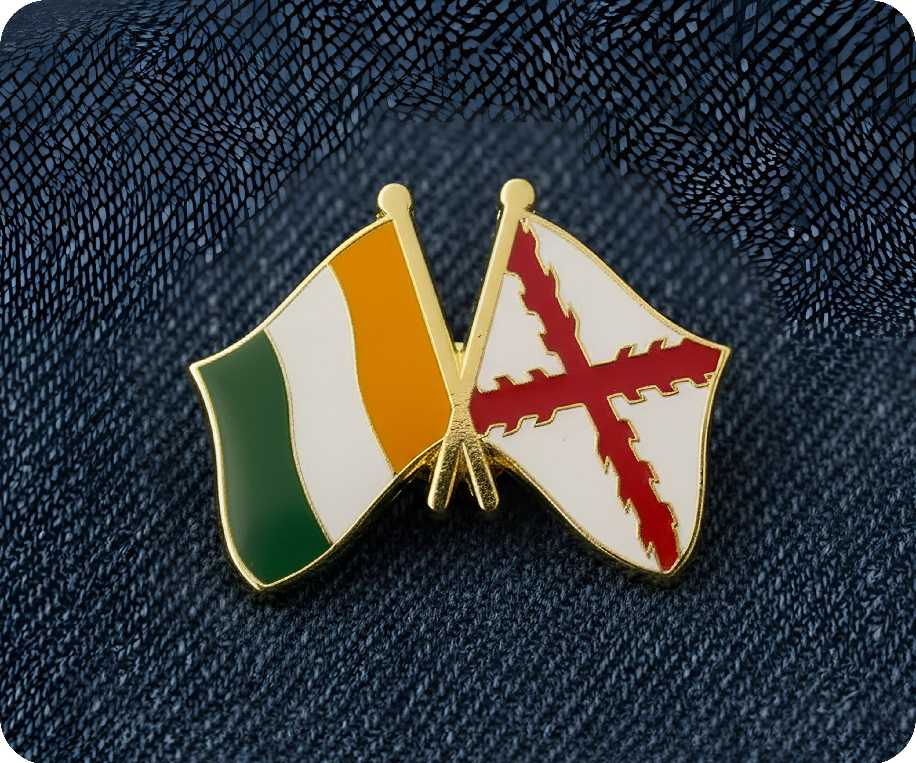 Ireland & Cross of Burgundy Friendship Pin Badge