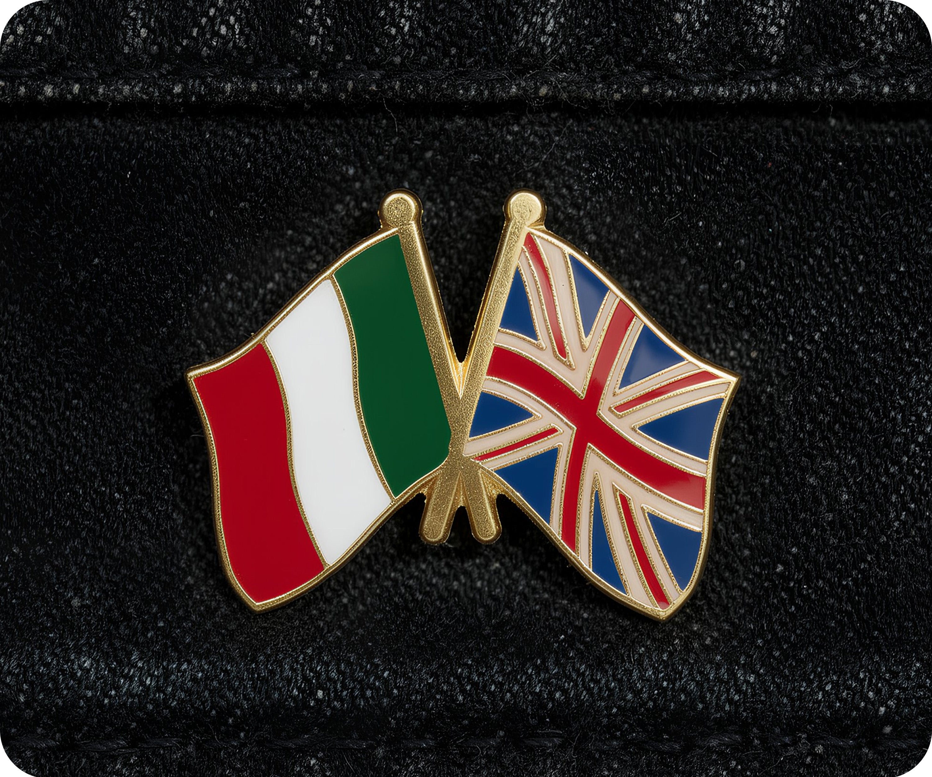 Italy & United Kingdom UK Friendship Pin Badge