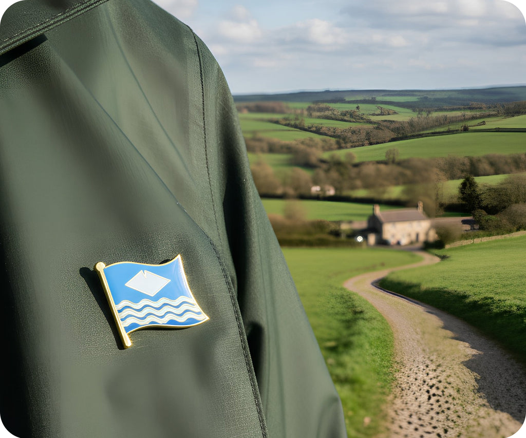 Isle of Wight Regional English County Flag Pin Badge