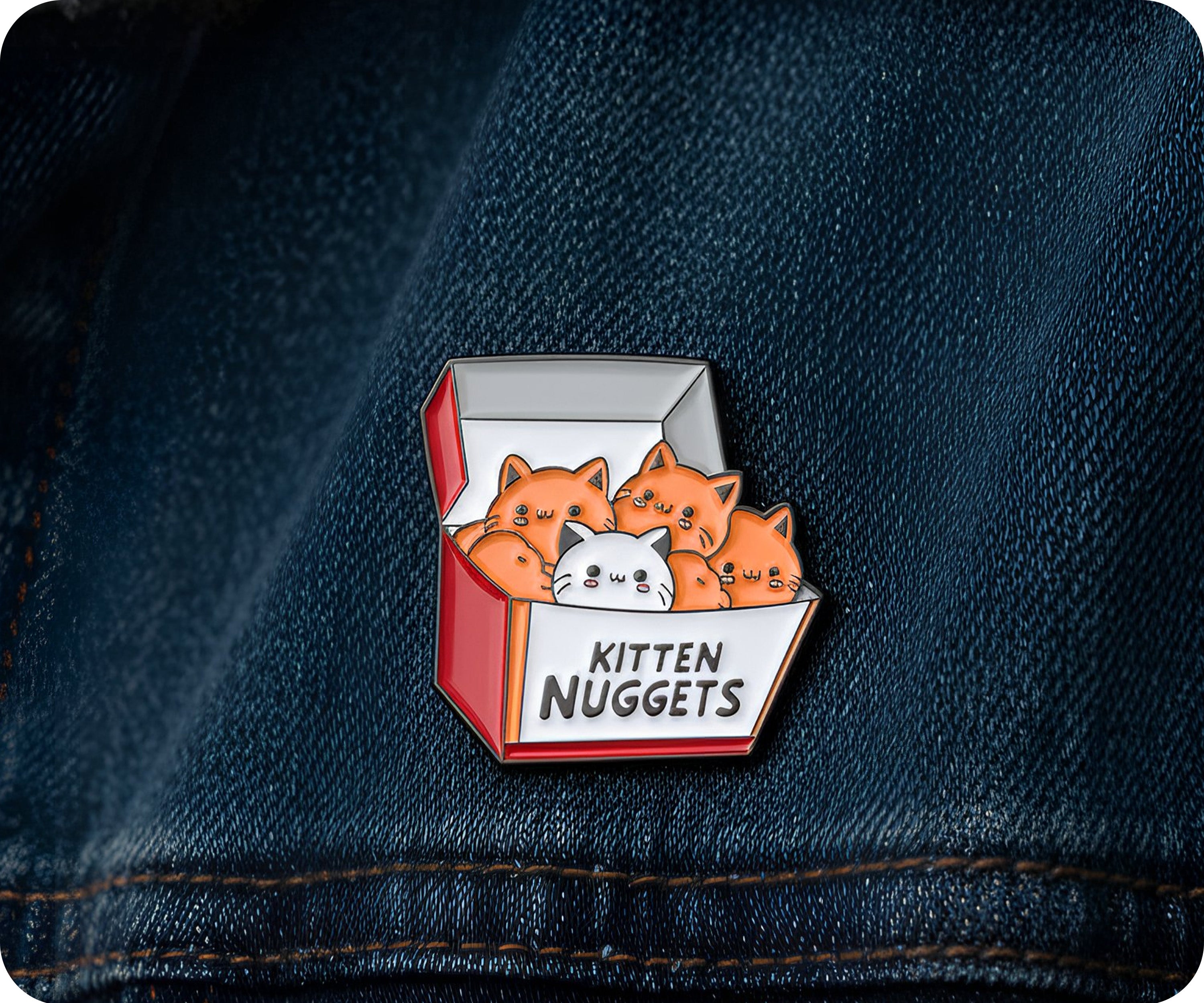 Insignia de alfiler divertida de comida rápida "Nuggets de gatito"