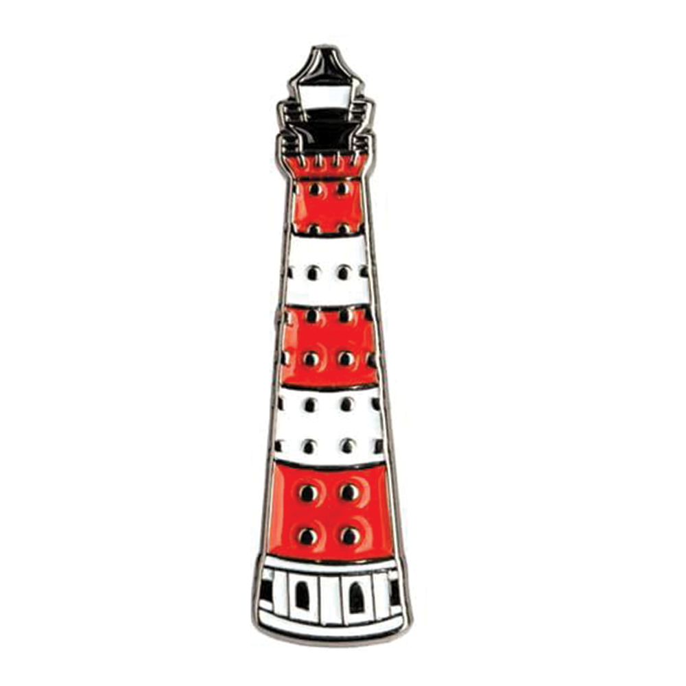 A pin badge depicting a red and white lighthouse. © Tigoli® 2026 All Rights Reserved Panda Loco Ltd  Imagen principal del producto