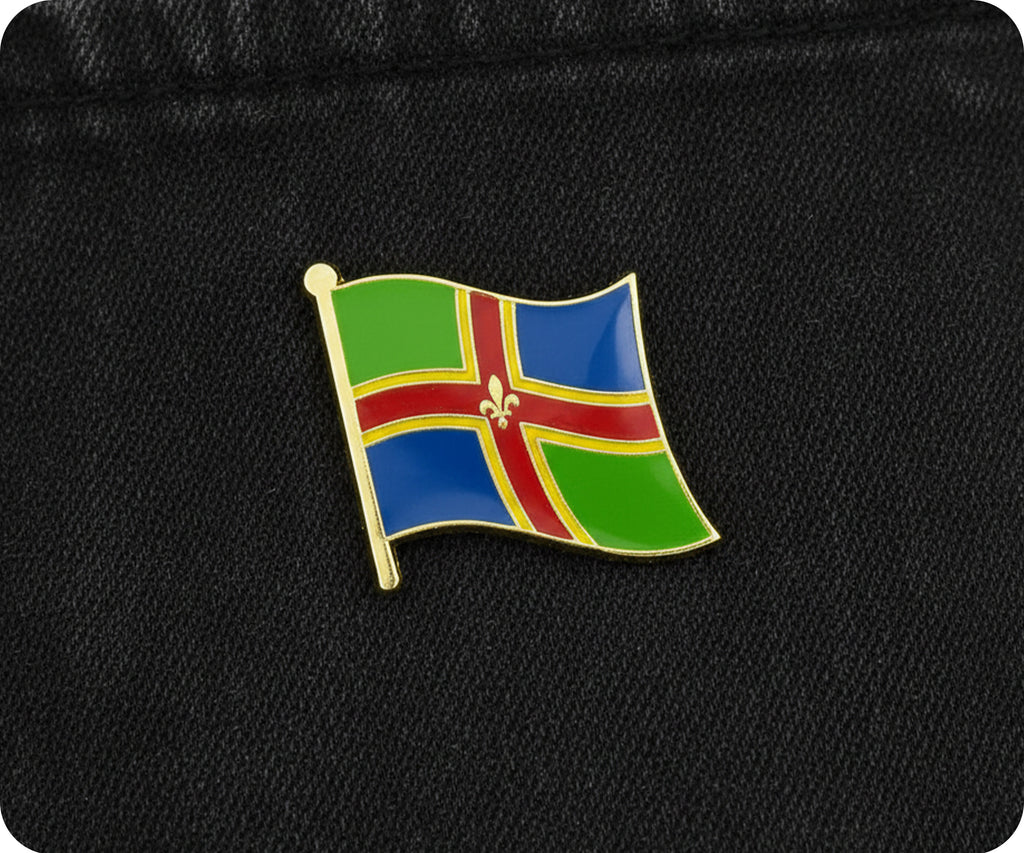 Linconshire County Flag Pin Badge